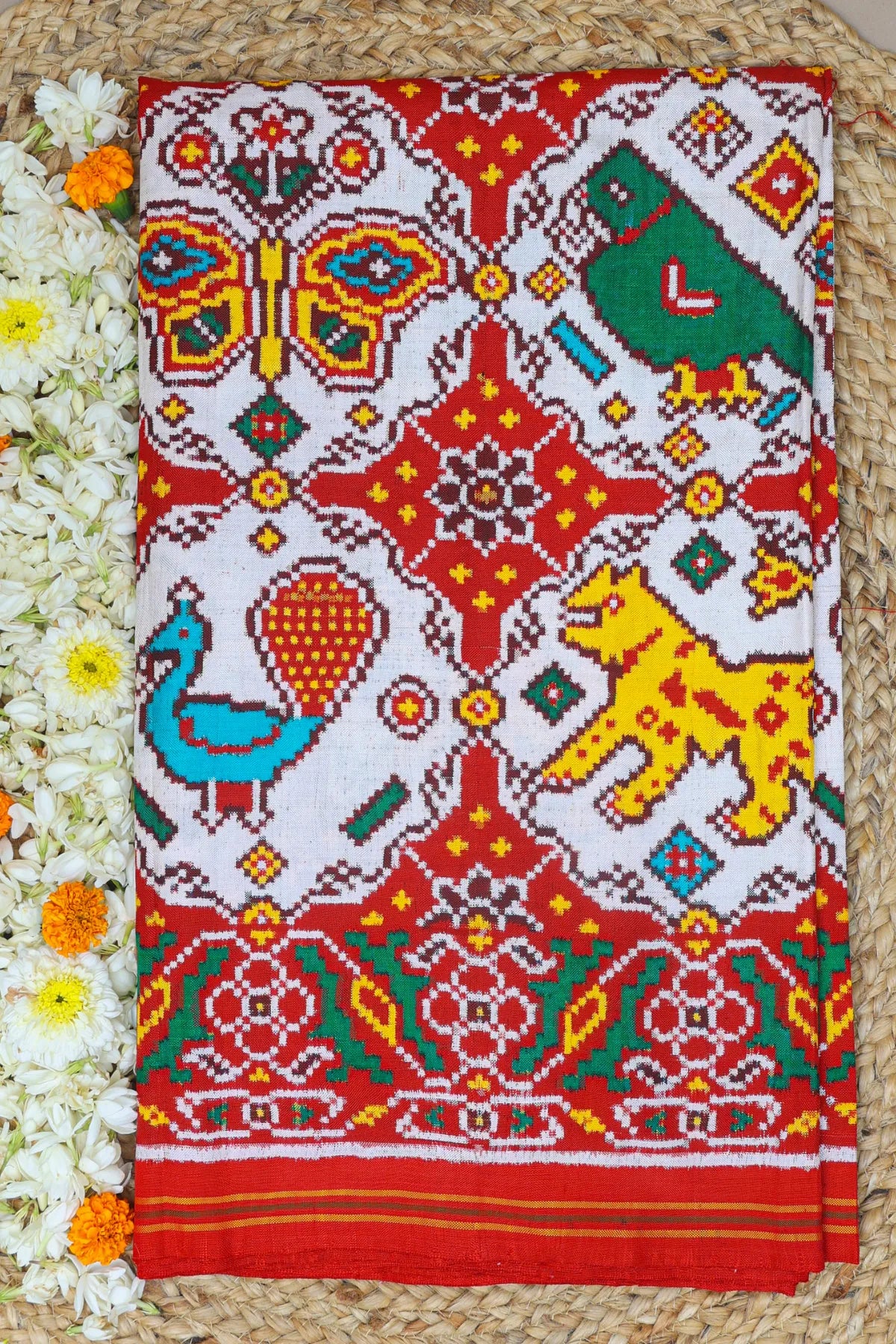 Masterpiece patan patola 4 motifs design pure double ikat patola saree