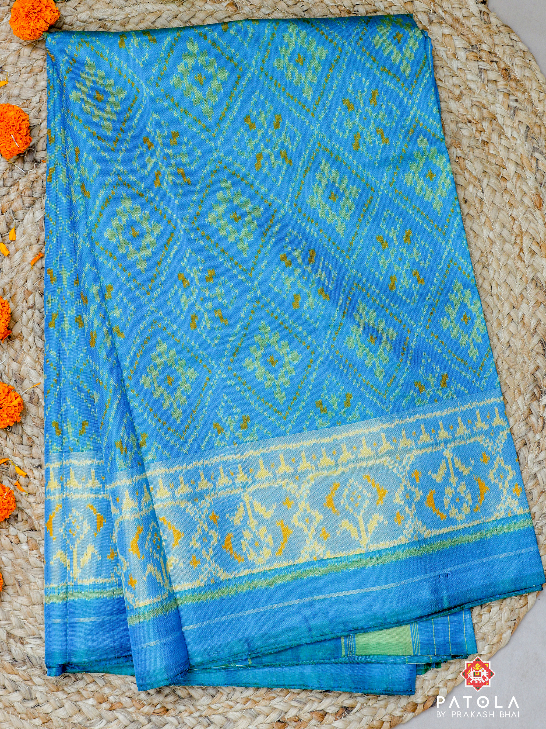 Traditional Chanda Bhat Design Single Ikat Patola Saree
