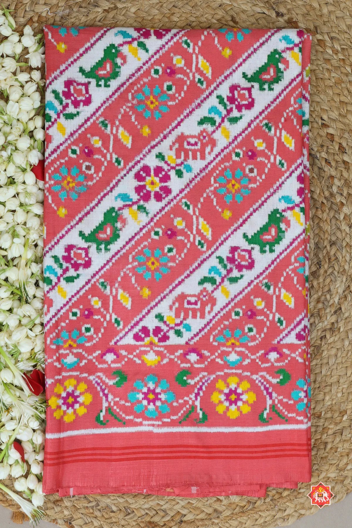 Patan patola classic lehariya with floral border pure double ikat patola saree