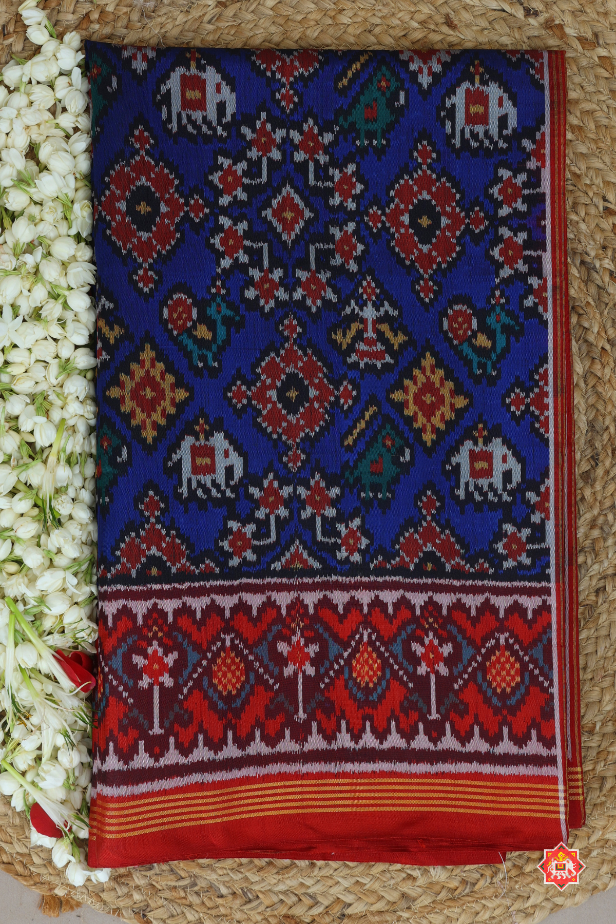Traditional navratn with chanda design palllu border contras semi double ikat patola saree