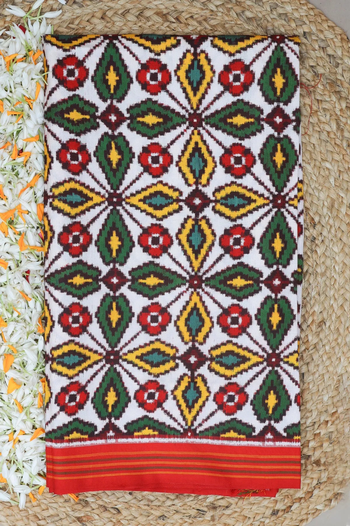 Patan patola small chabdi design & traditional pallu pure double ikat patola saree