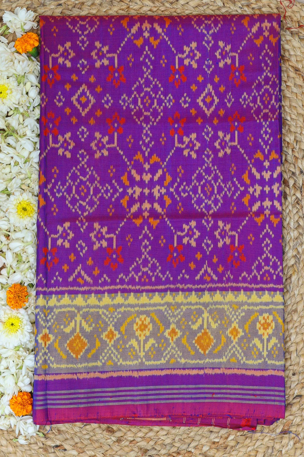 Navratna design with pallu border ghughroo design single ikat patola saree