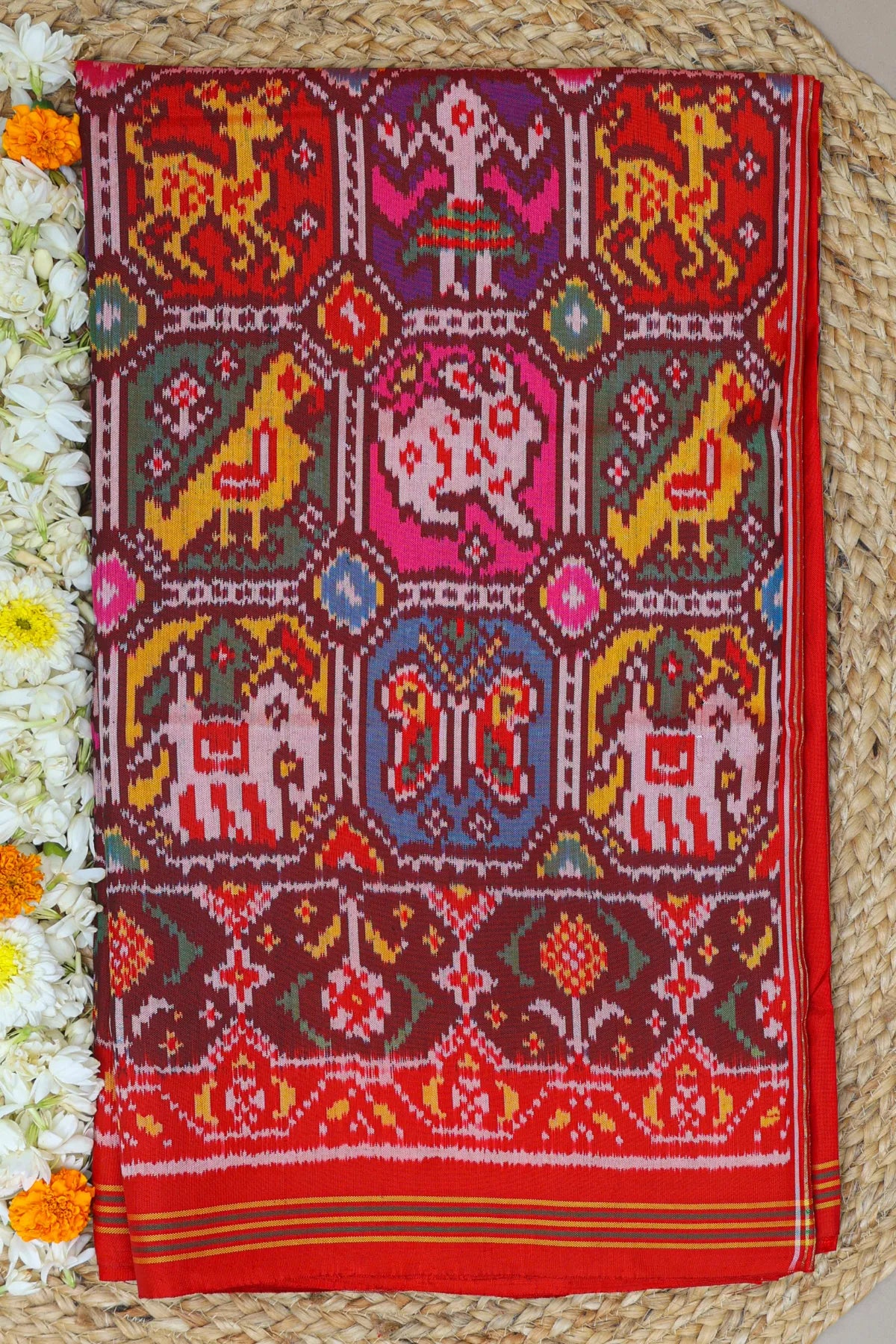 Master piece 11 motifs design with pallu border contras semi double ikat patola saree