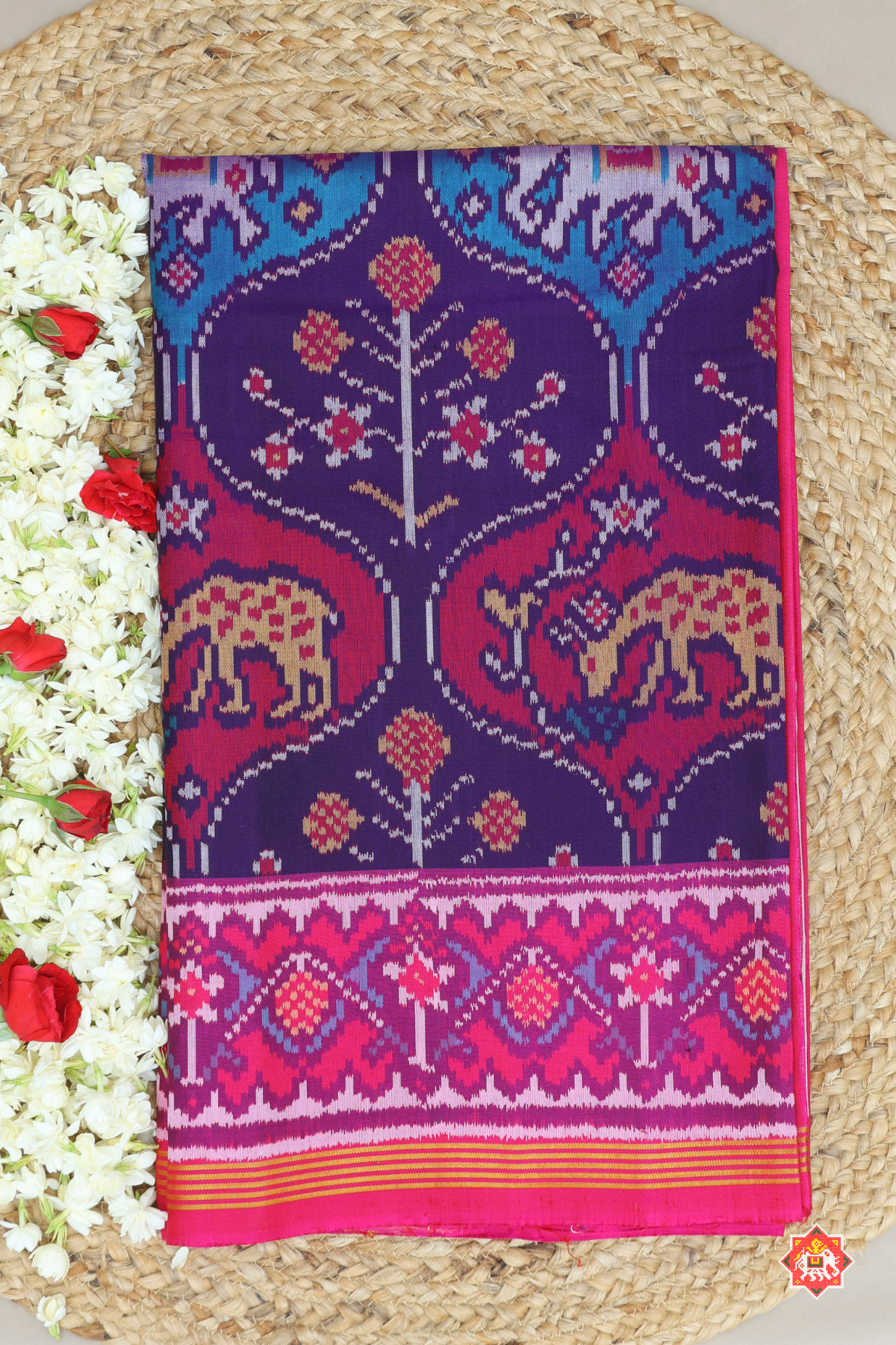 Masterpiece 3 motifs chabdi design semi double ikat patola saree