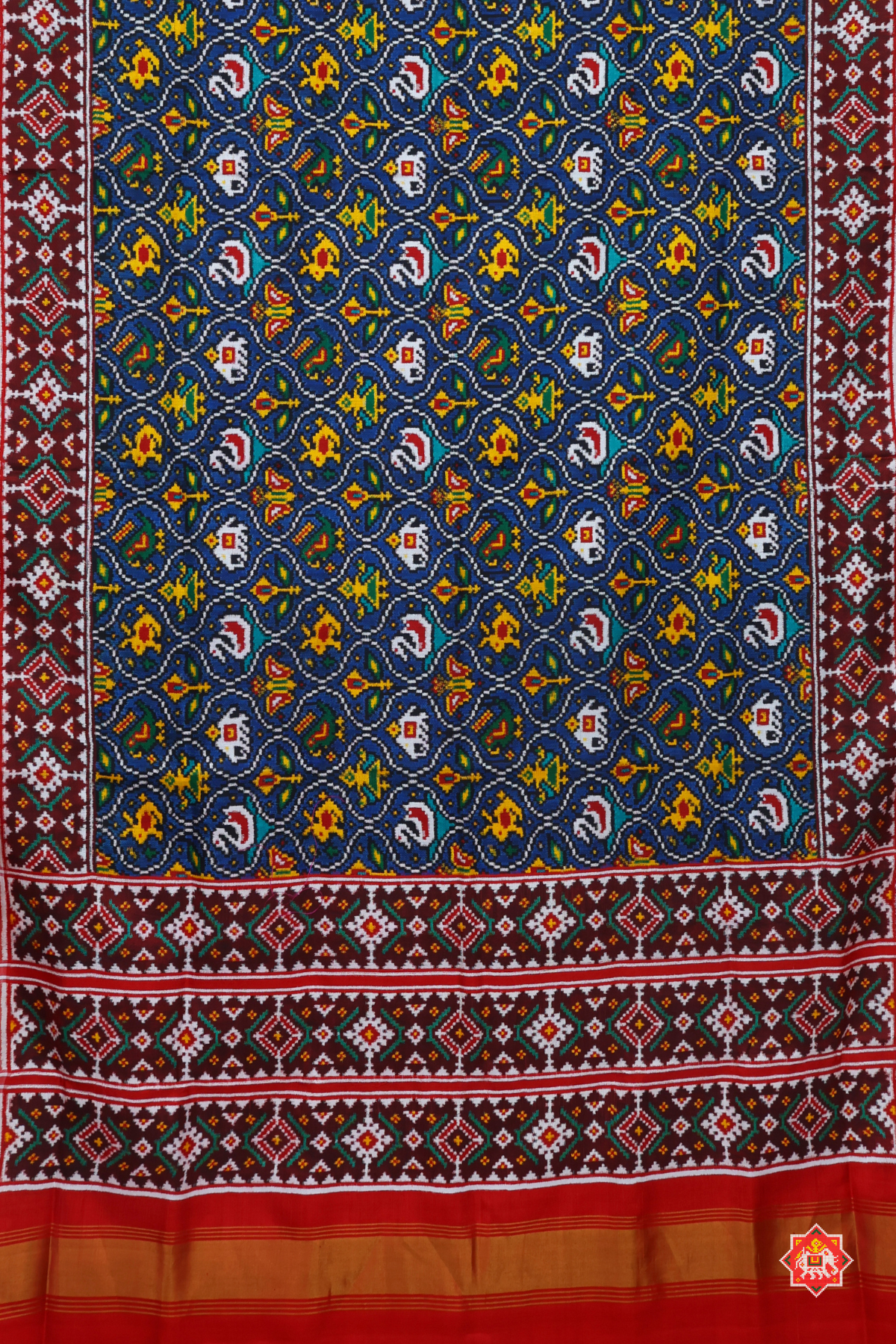 Small chabdi design with motif design pure double ikat patola saree