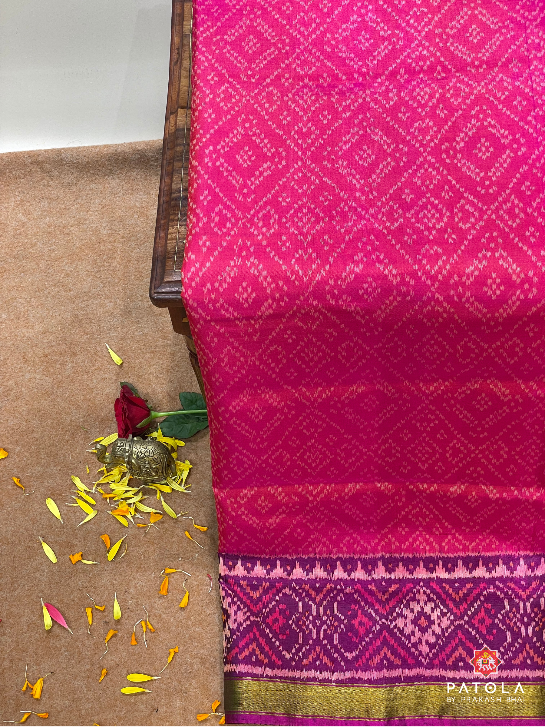 Traditional Chex Bandhej Designer Single Ikat Patola Saree