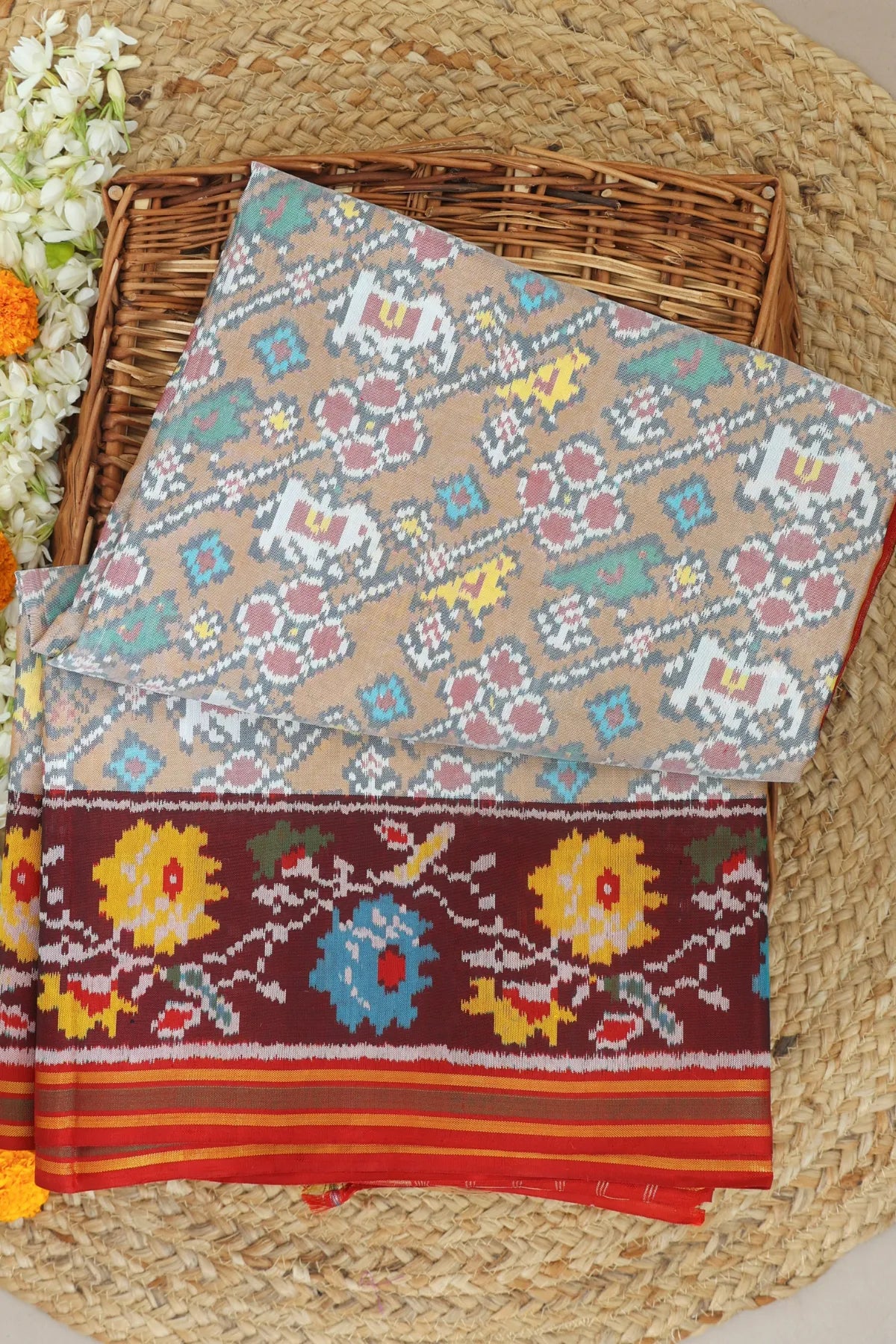 Crosse lehriya design with pallu flower border design semi double ikat patola saree