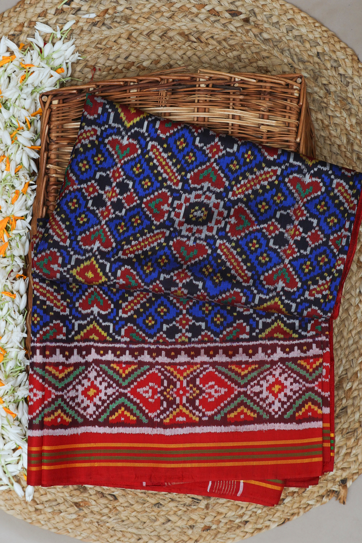 Manek chowk design with pallu border traditional semi double ikat patola saree