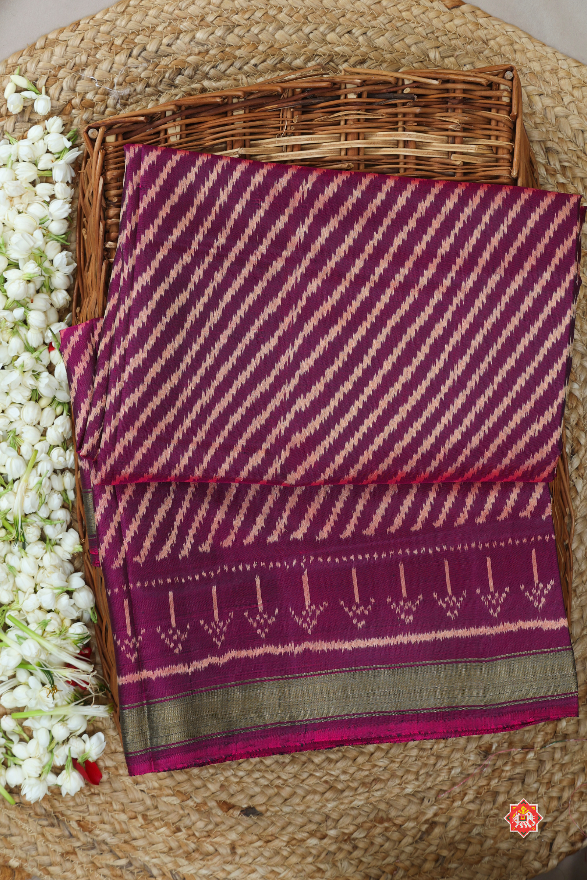Lehriya design with small tissue border single ikat patola saree ( office ware)