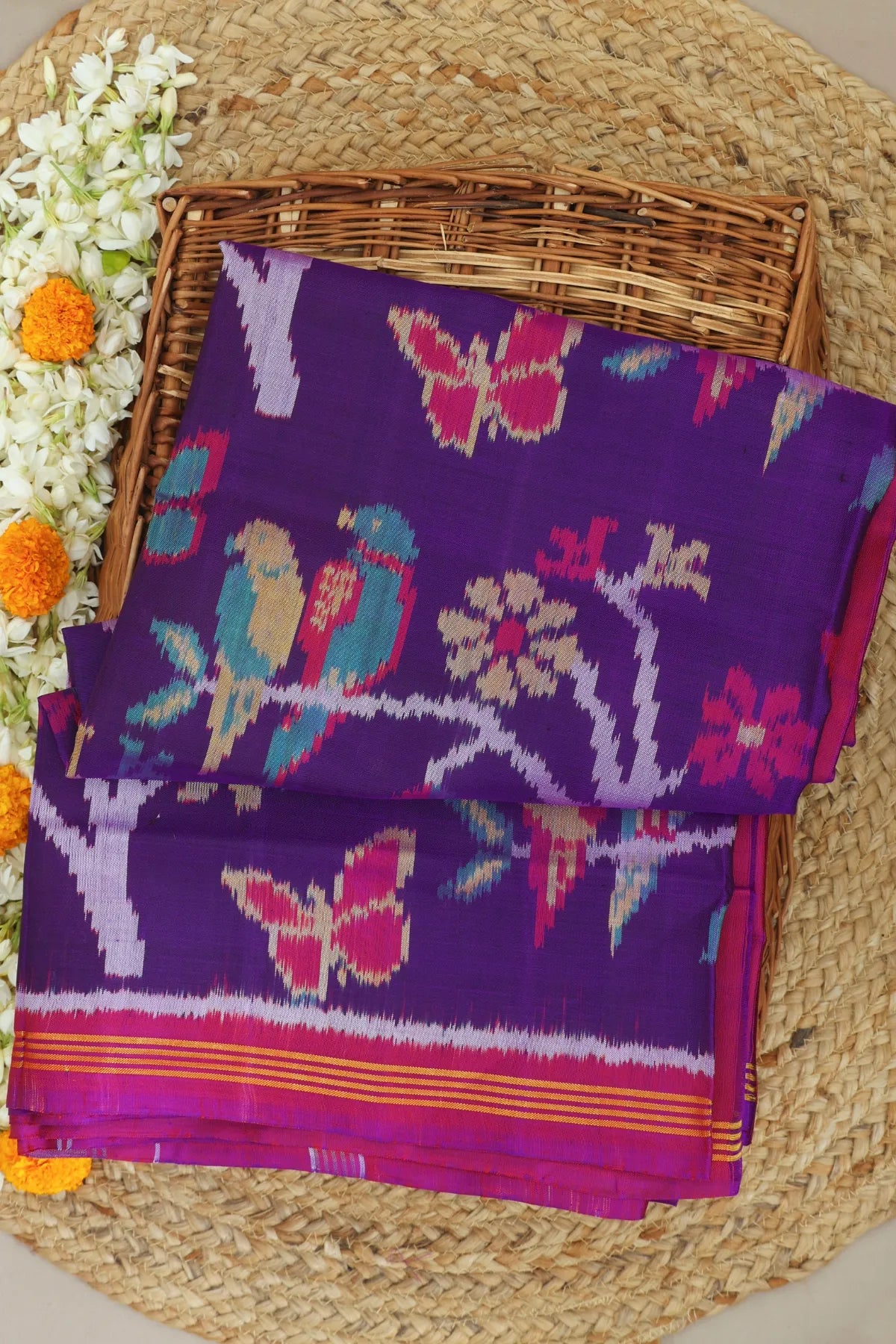 Flower design with motif design semi double ikat patola saree