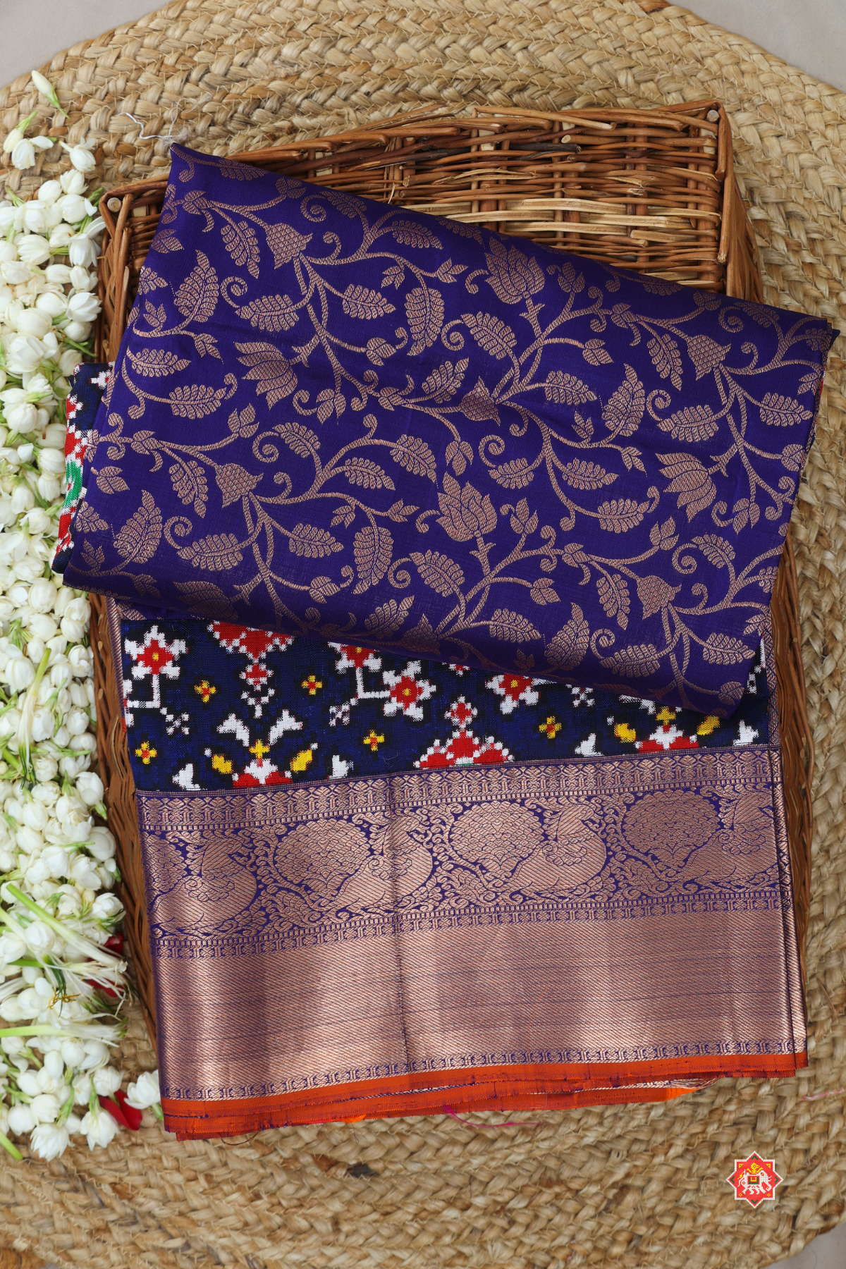Masterpiece tissue kanchipuram with skirt border & navratna design patan patola saree