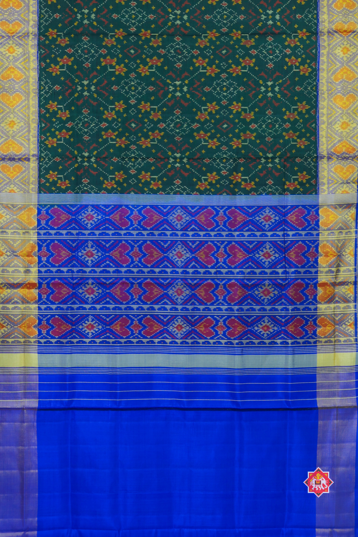 Navratna design with pallu border contras single ikat patola saree