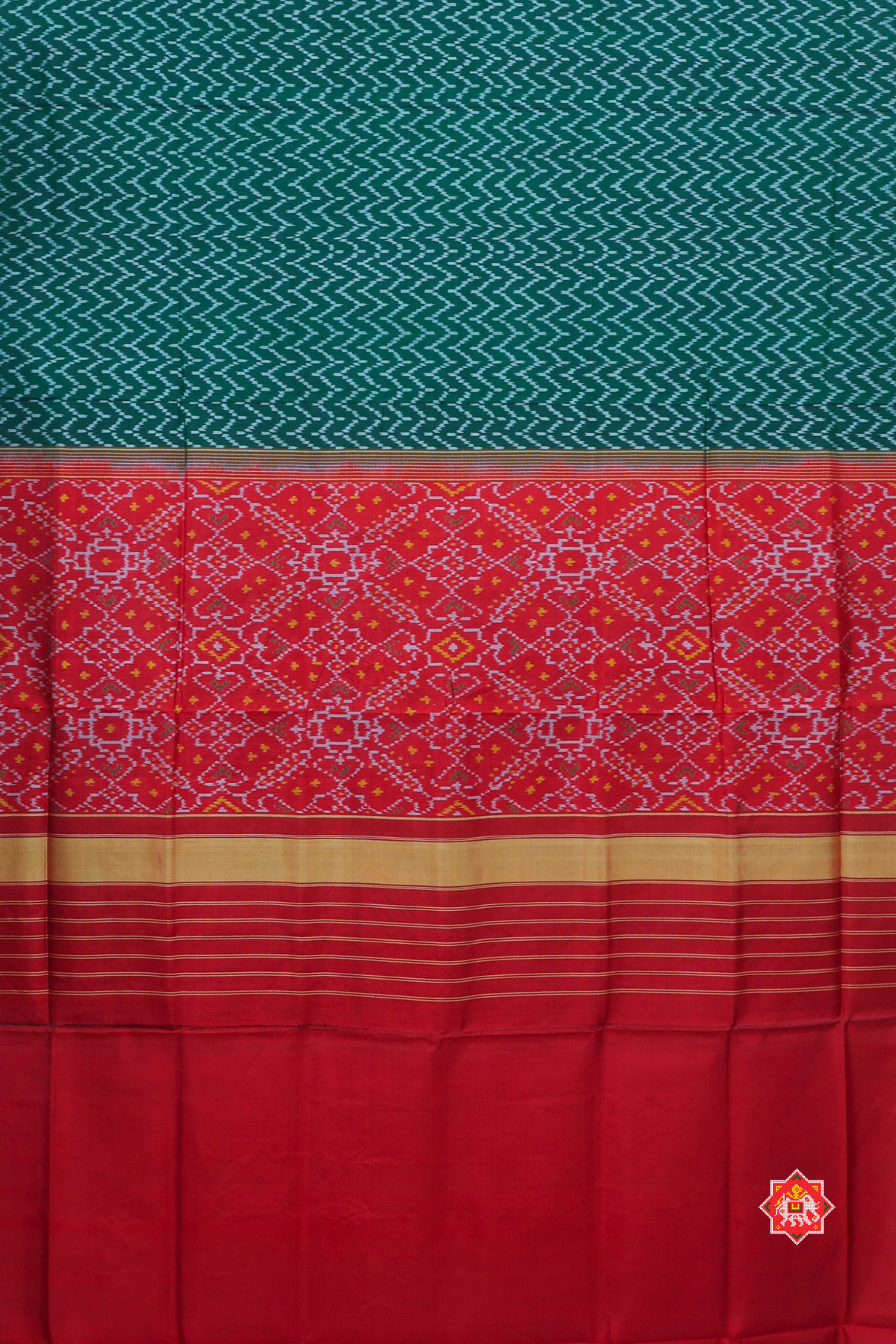 zig-zag design with blouse patola saree