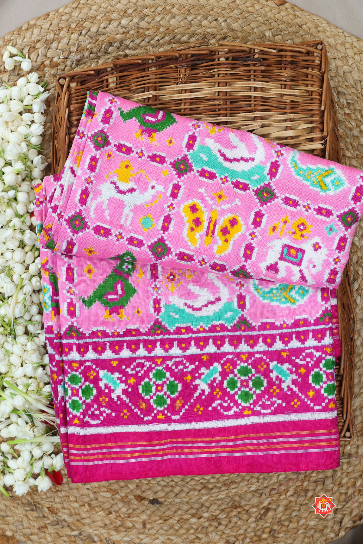 Patan patola  small square with 8 motifs design pure double ikat patola saree