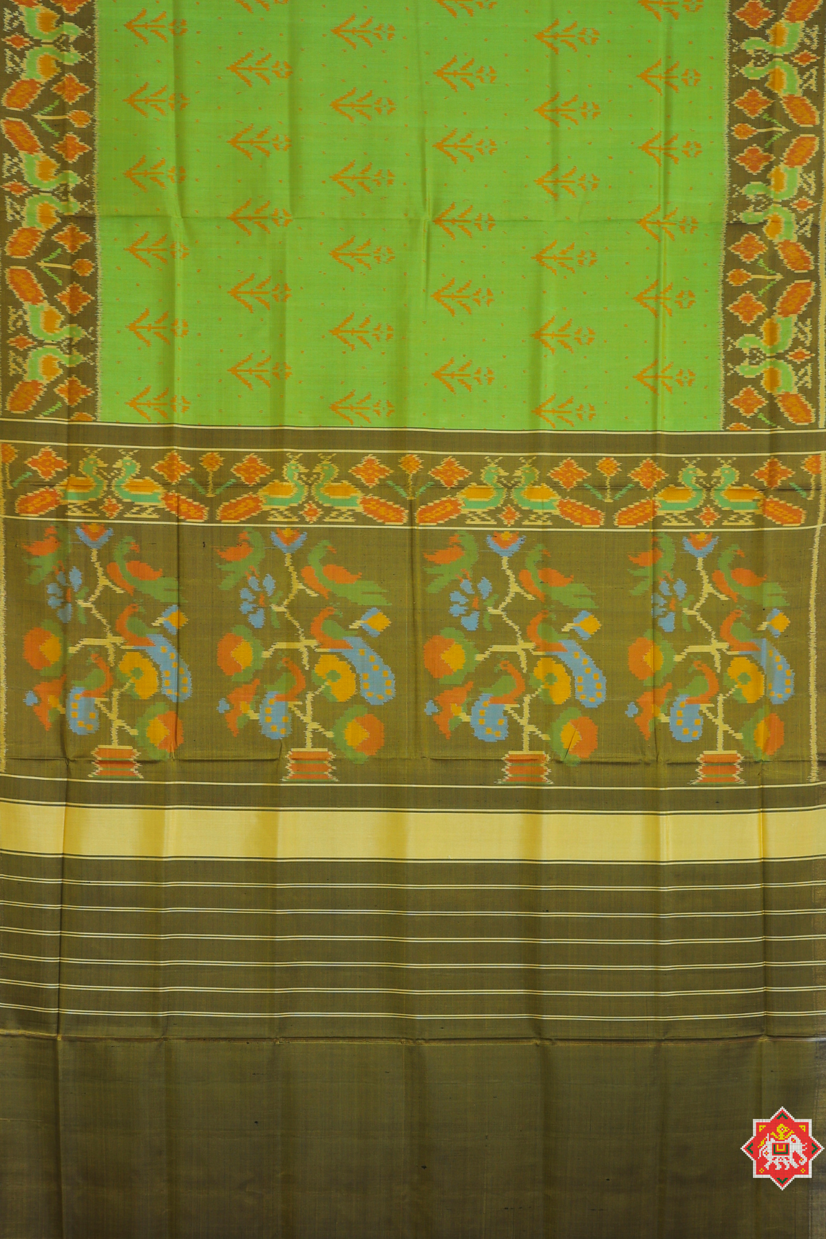 Funcy flower design small tissue border single ikat patola saree