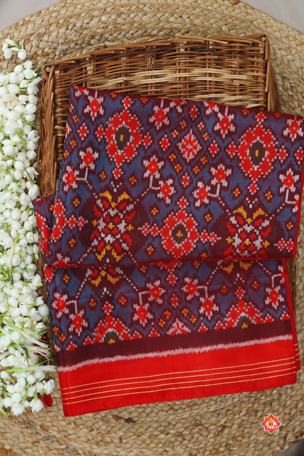 Navaratna design minakari work without tissue small border single ikat patola saree
