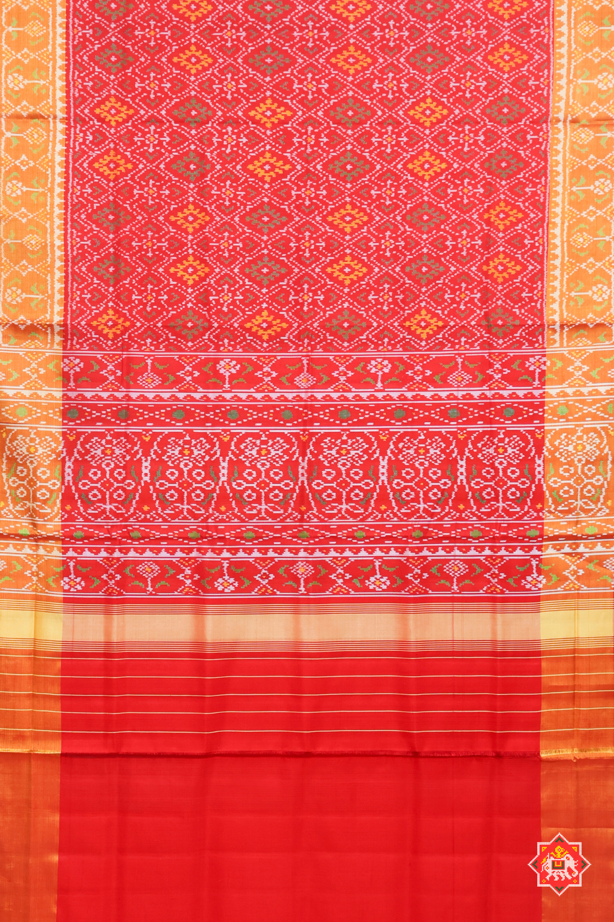 Paan chanda design with tissue border single ikat patola saree