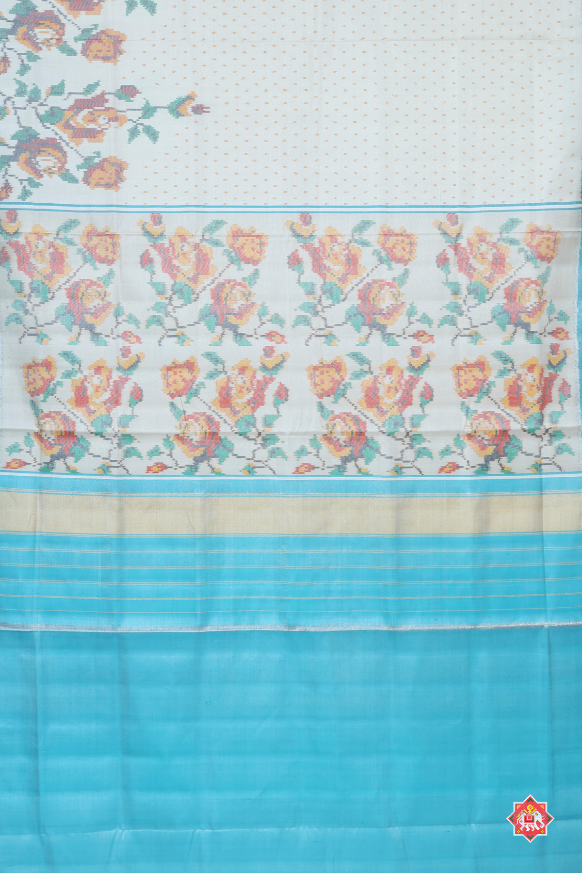 Masterpiece scut border with small dots & flower design pallu Semi double ikat patola saree (summer special)