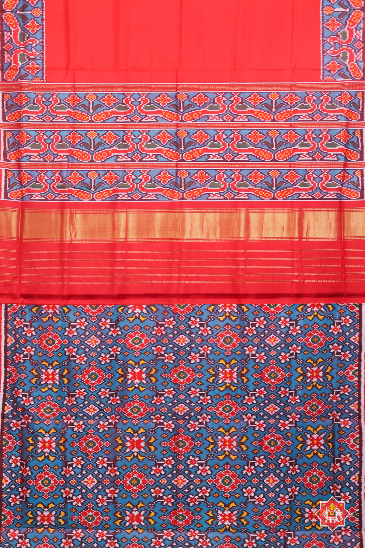 Peacock border design & pallu border contras with blouse patola design plain patola saree