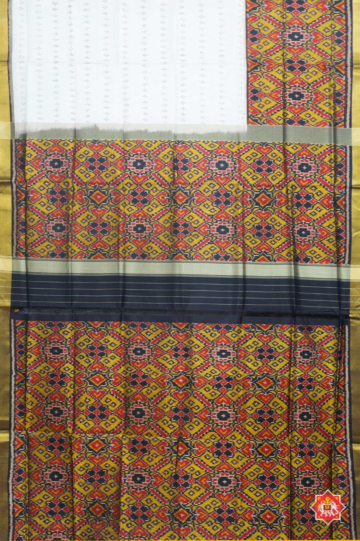 Scut border with small dots minakari work & blouse patola design single ikat patola saree