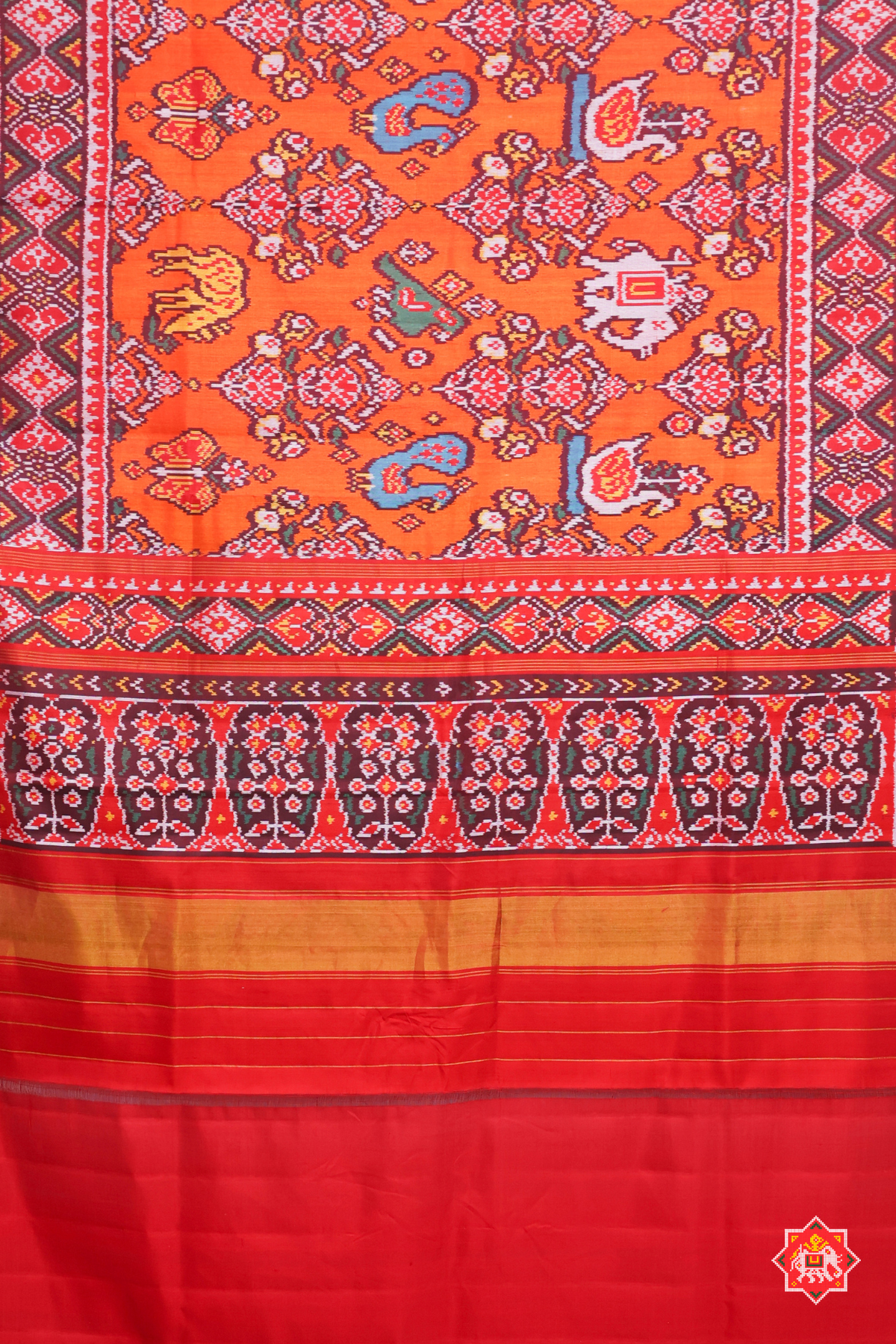 Master piece flower & motif design semi double ikat patola saree