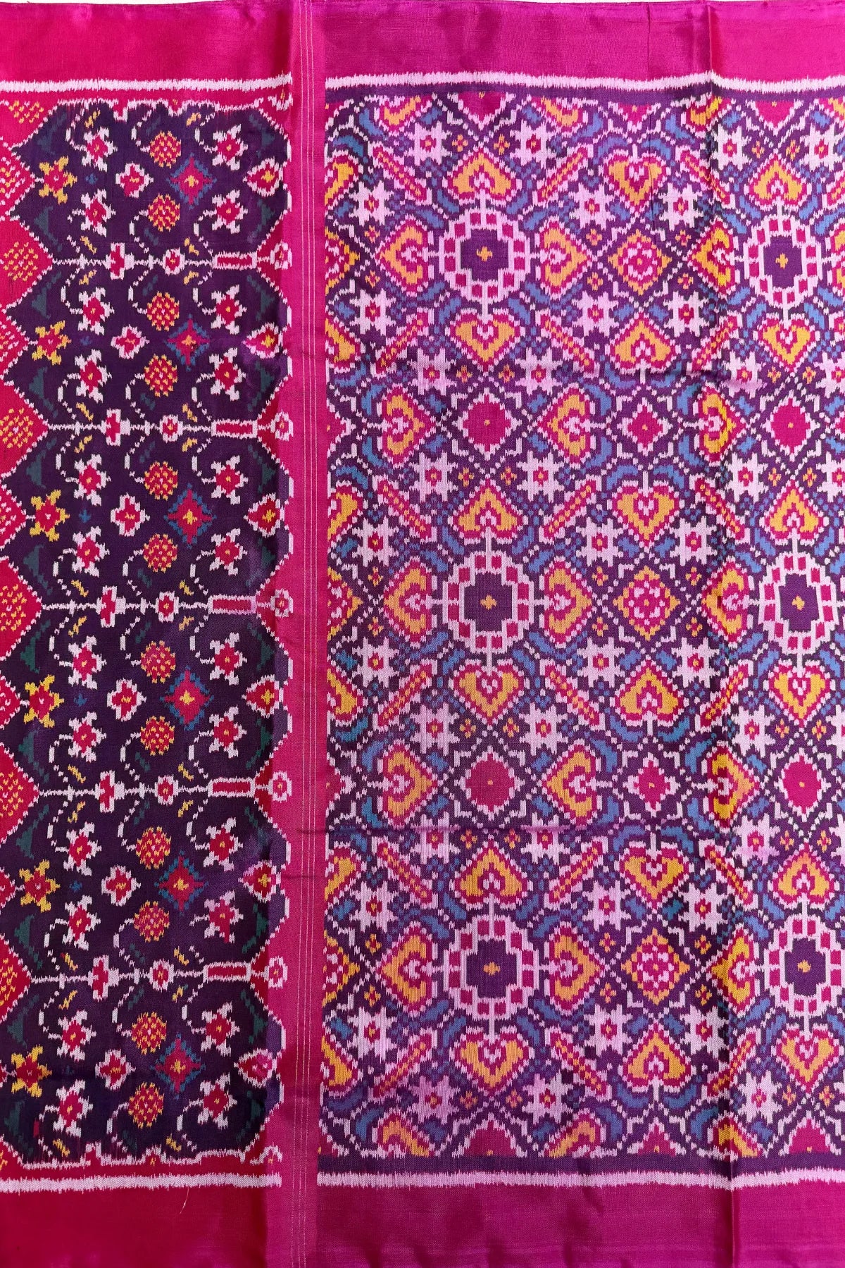 Traditional star with paan chanda semi double ikat patola dupatta