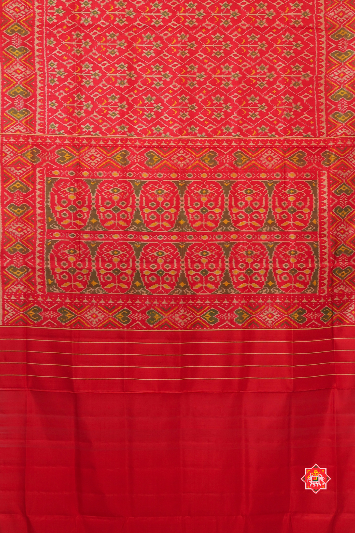 Flower design with small tissue border single ikat patola saree