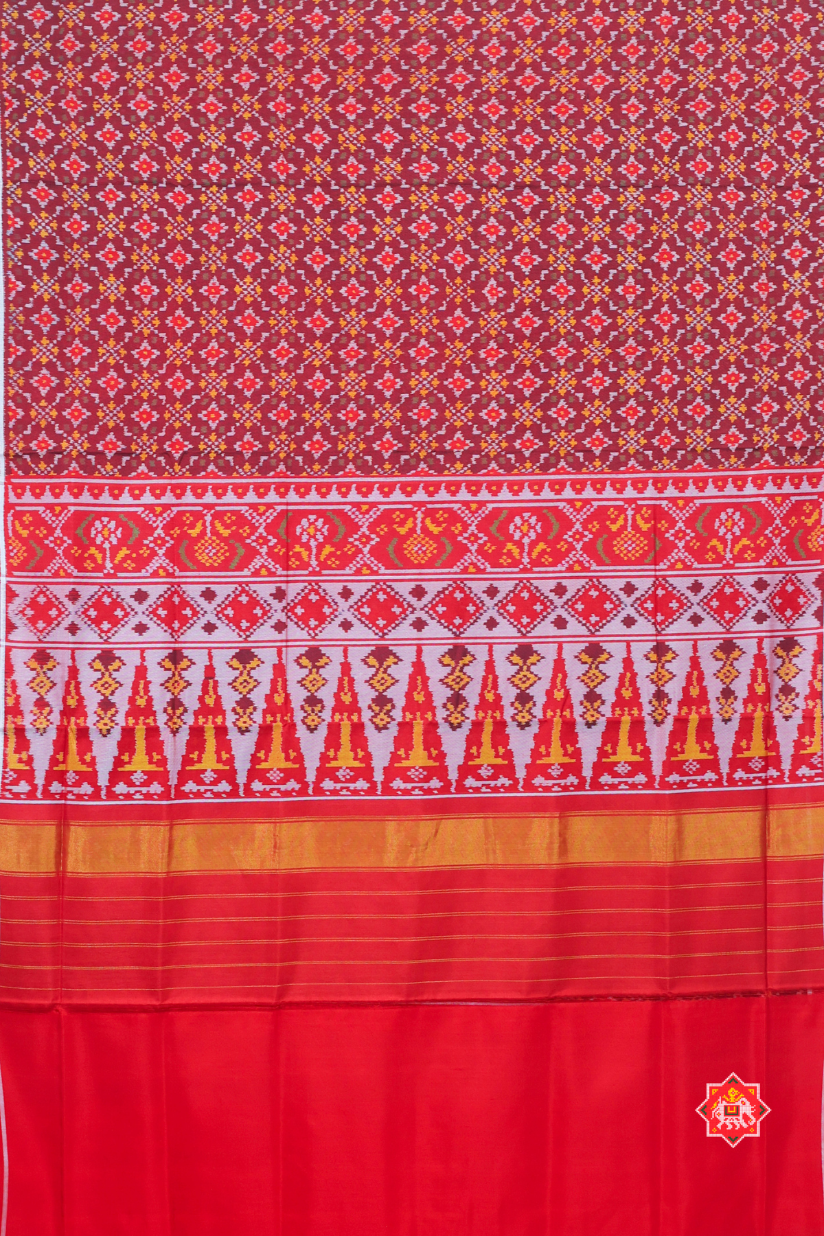 Treditional button full design small border semi double ikat patola saree