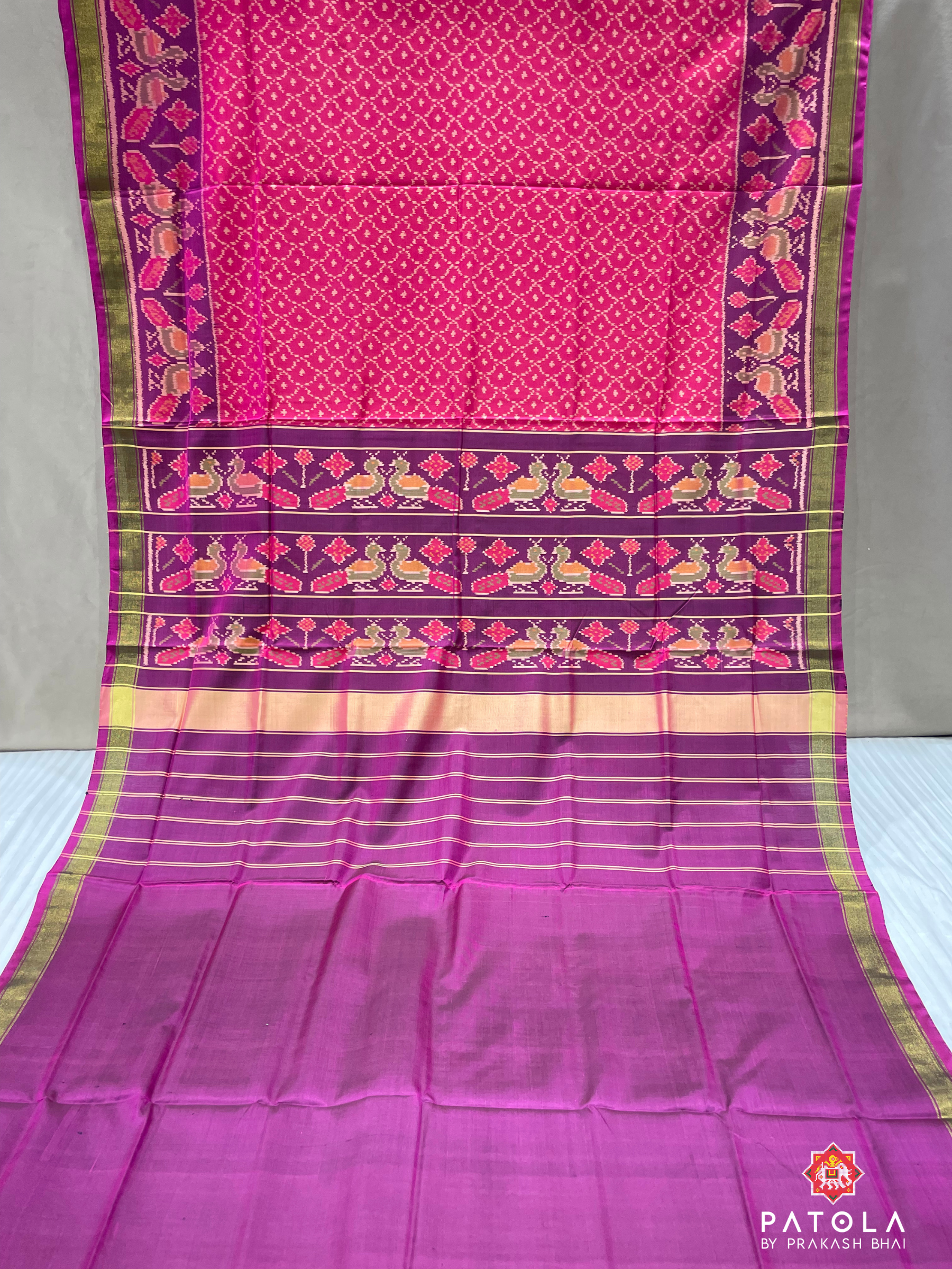 Peacock Border With Sakali Design Single Ikat Patola Saree
