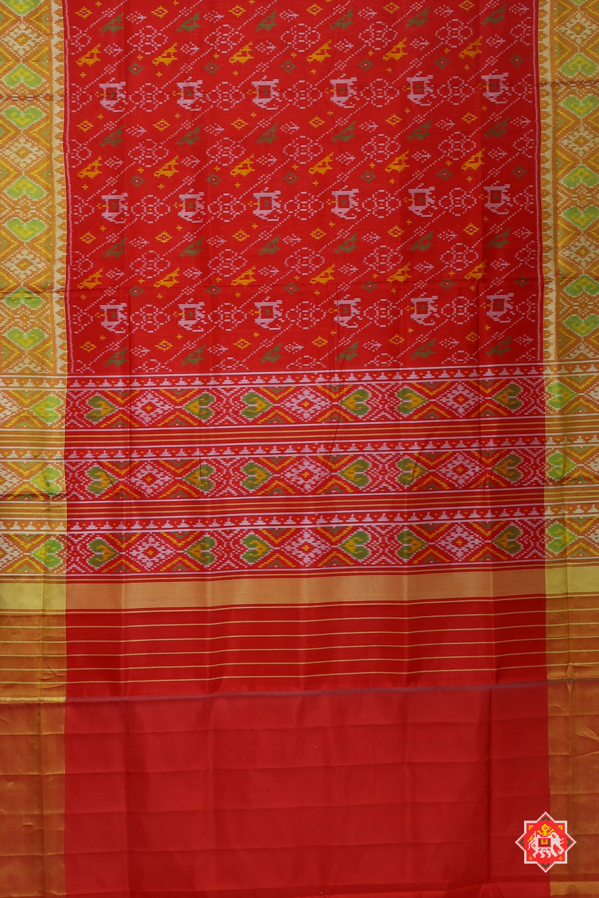 Cross lehariya with big tissue border single ikat patola saree