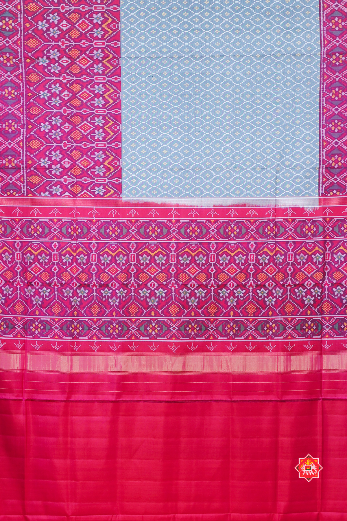 Skirt border with pallu border contras semi double ikat patola saree
