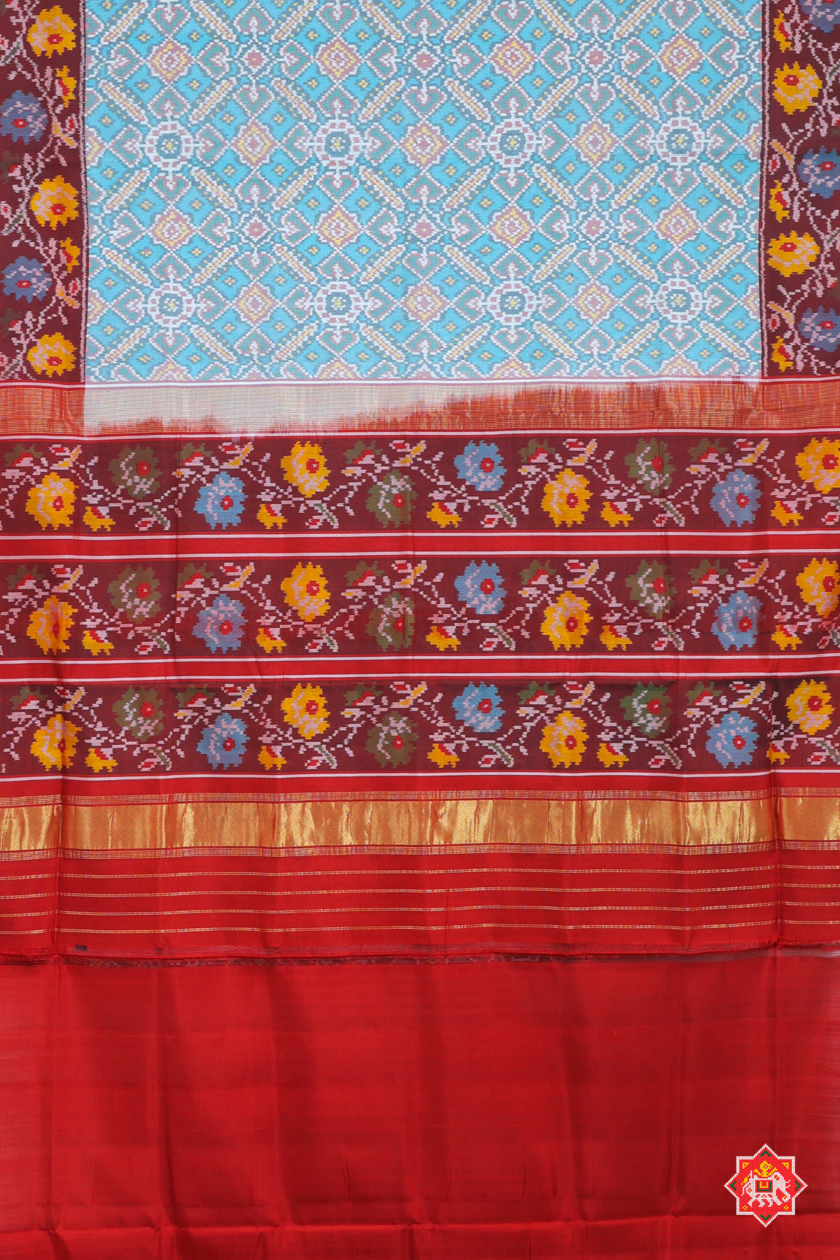 Paan chanda with flowers designer border and pallu border contras Semi double ikat patola saree