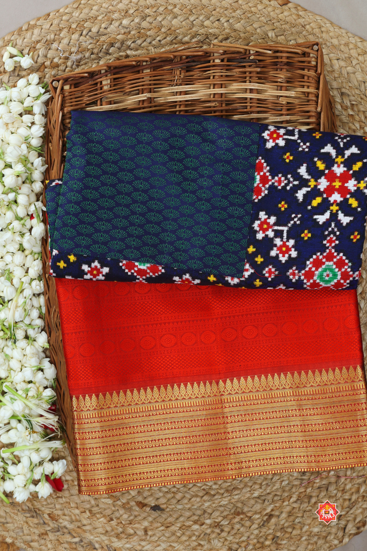 Masterpiece tissue kanchipuram with skirt border & navratna design patan patola saree