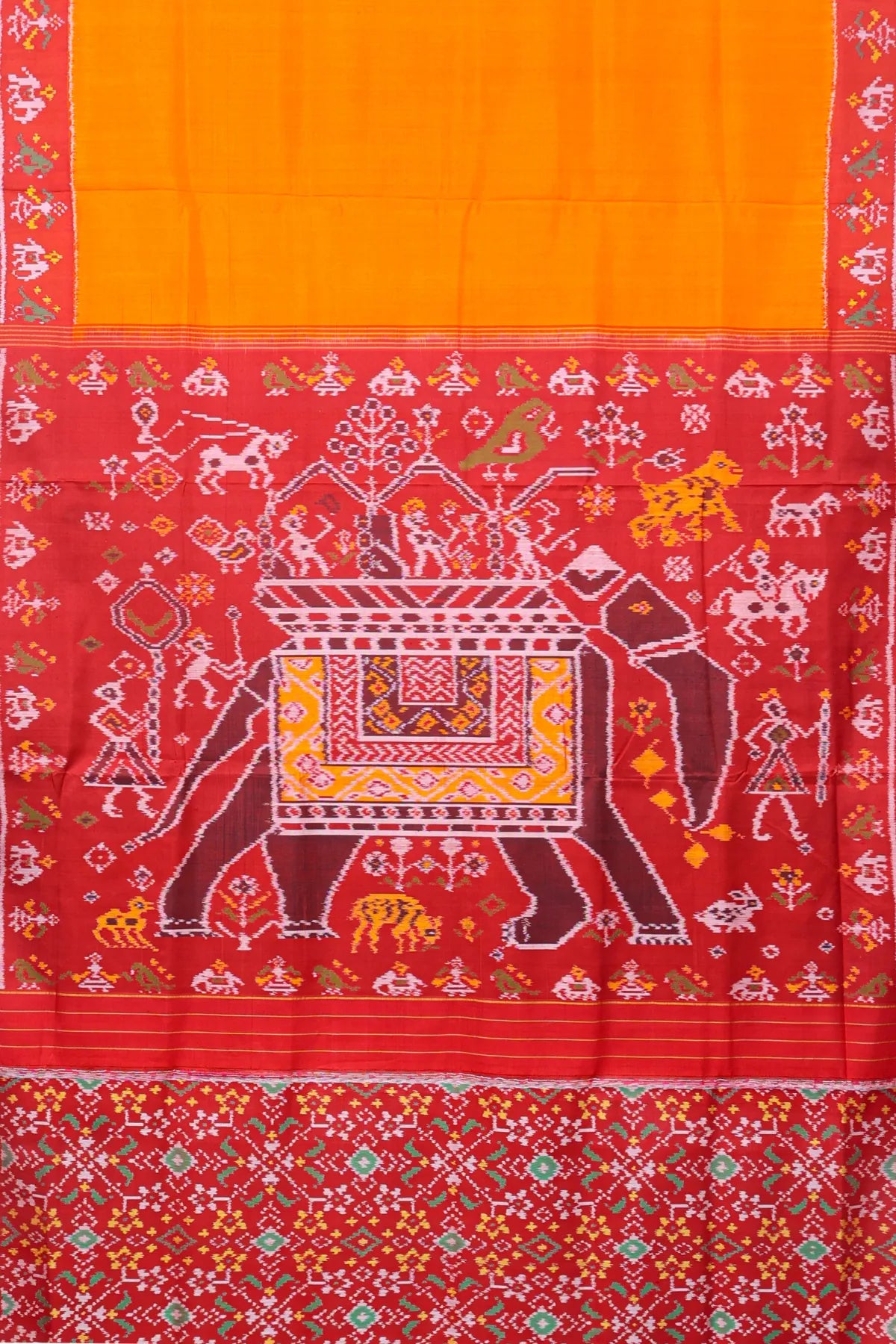 Plain patola with motifs border & blouse patola design Semi double ikat patola saree