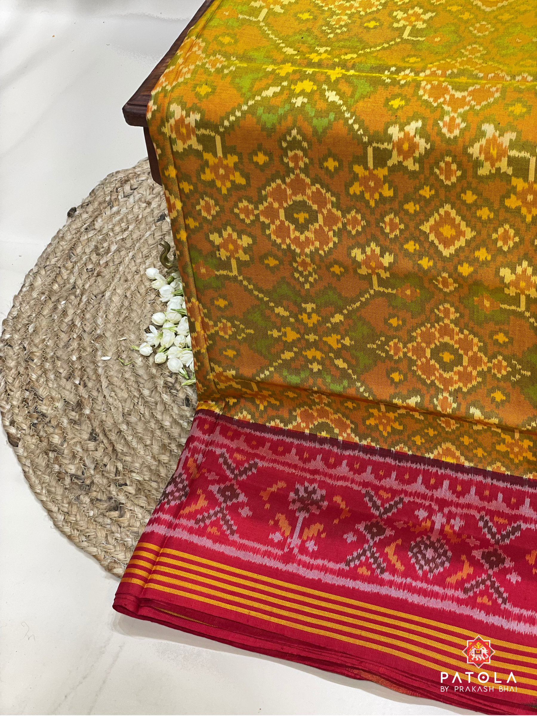 Traditional Navratna Design With Two Color Border Pallu Contrast Semi Double Ikat Saree