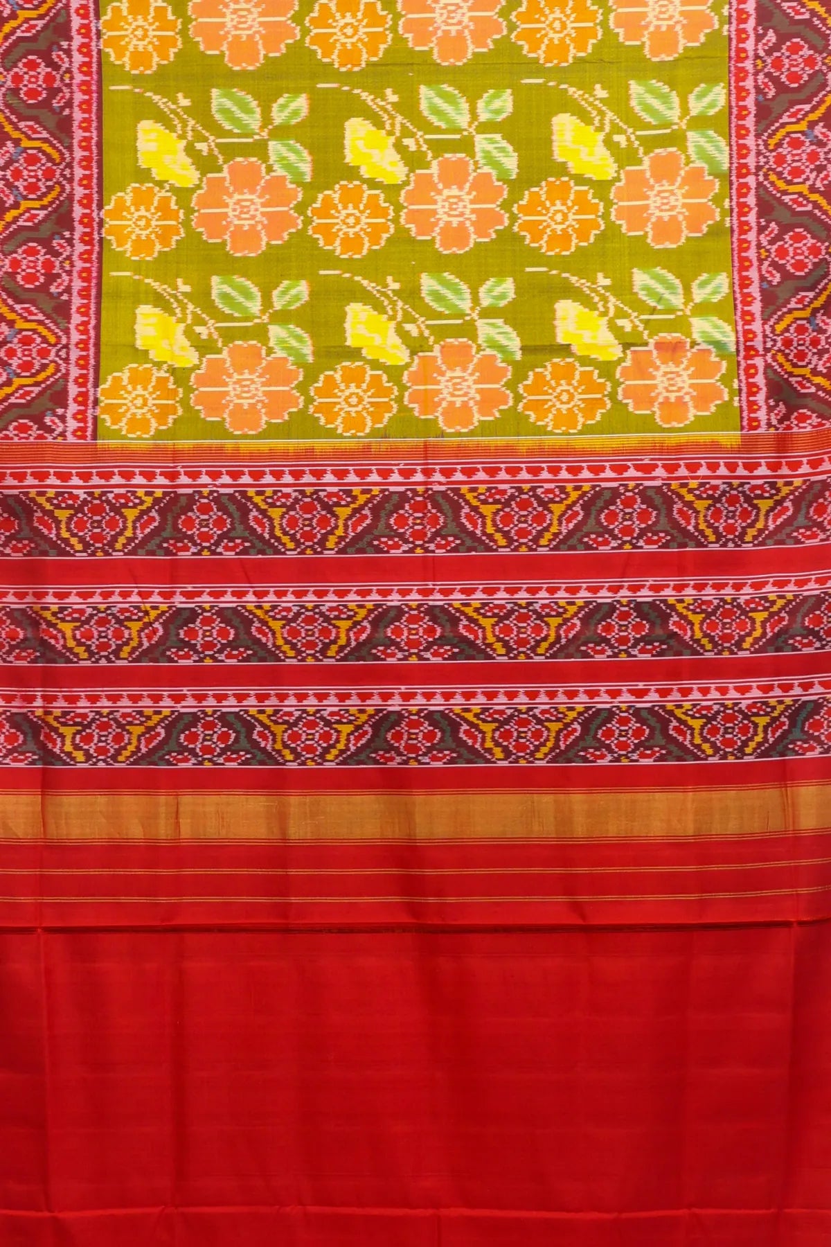 Funncy flower design with pallu border traditional design semi double ikat patola saree