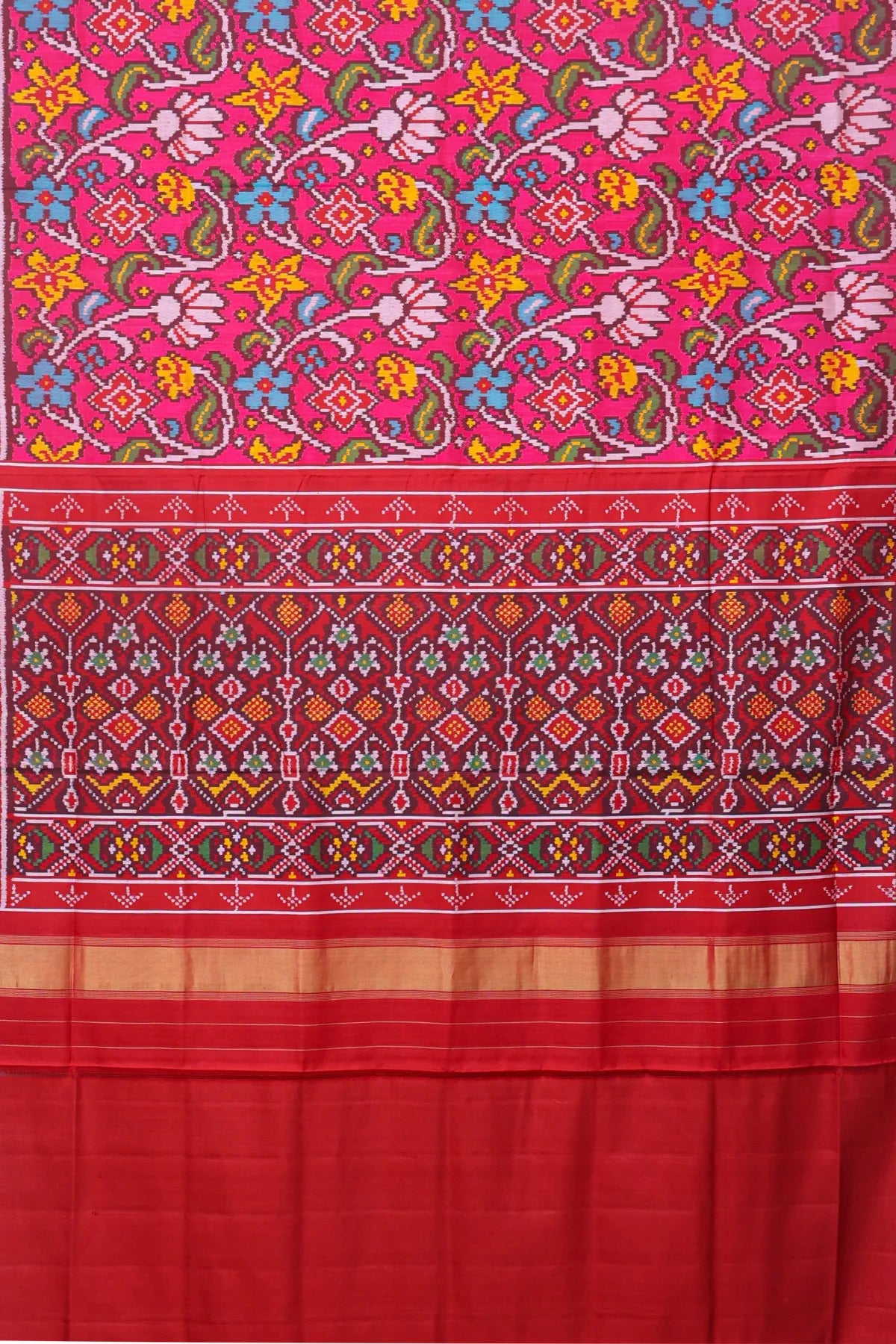 Master Piece Flowers With Leaves Design & Small Lines Border Semi Double Ikat Patola Saree