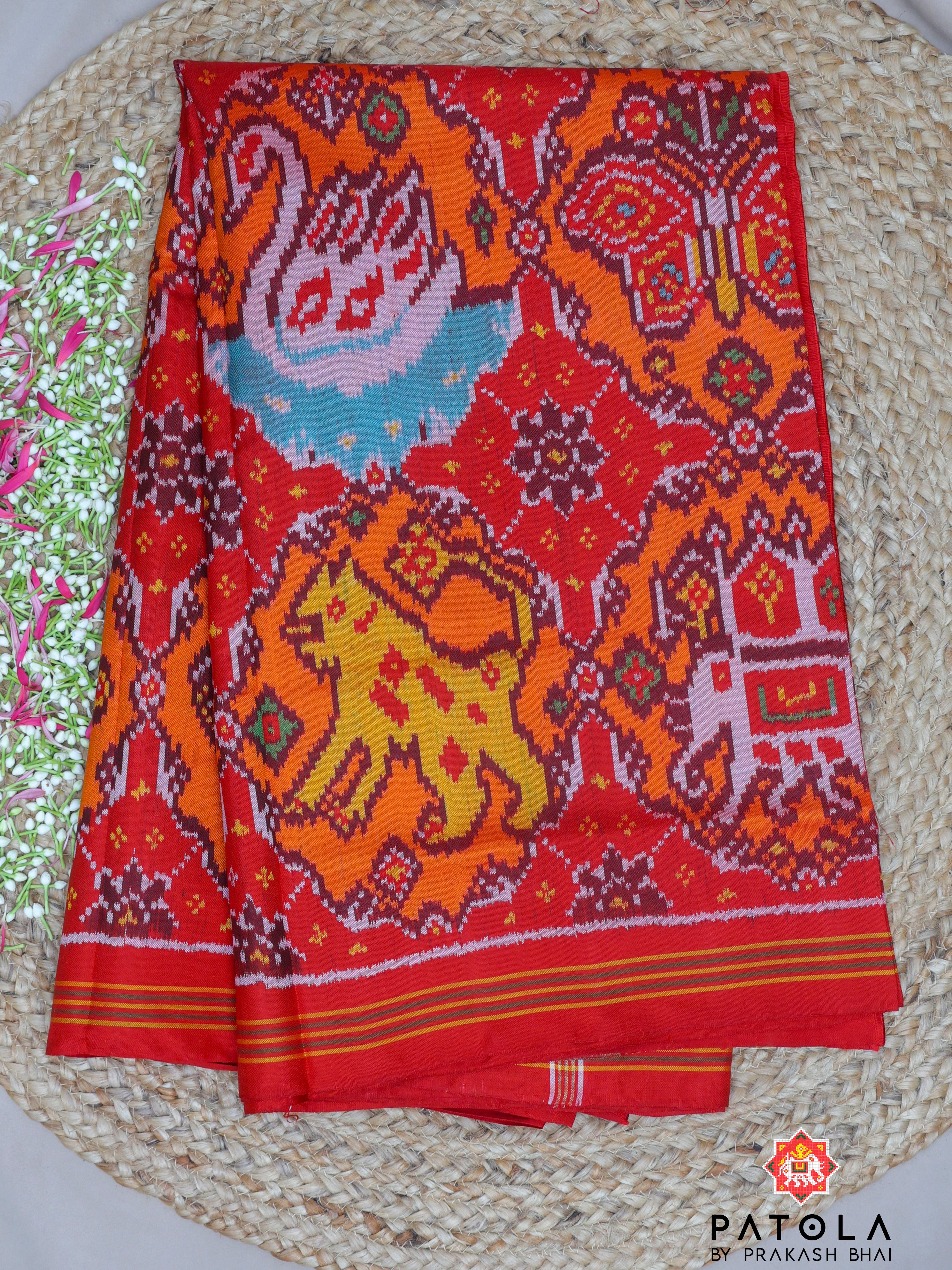 Masterpiece 8 Figures With Chhabdi Design Semi Double Ikat Patola Sareee