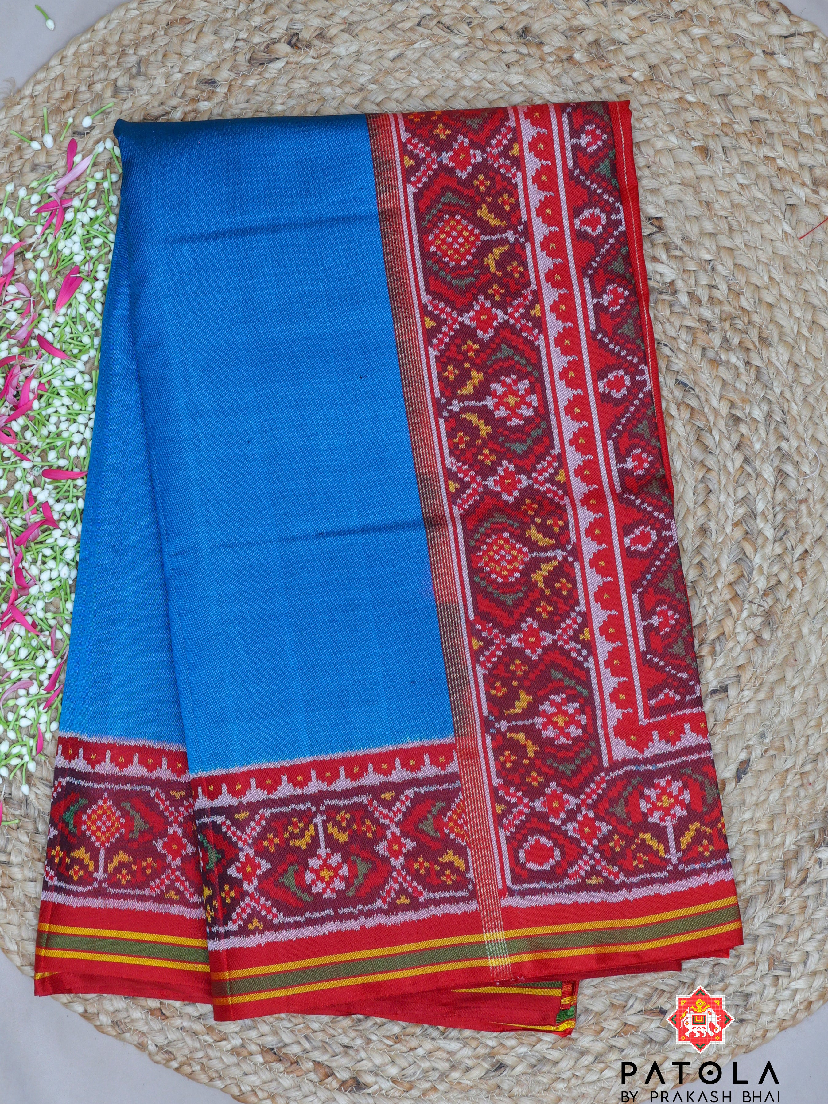 Plain Sky Blue With Patola Design Blouse Semi Double Ikat Patola Saree