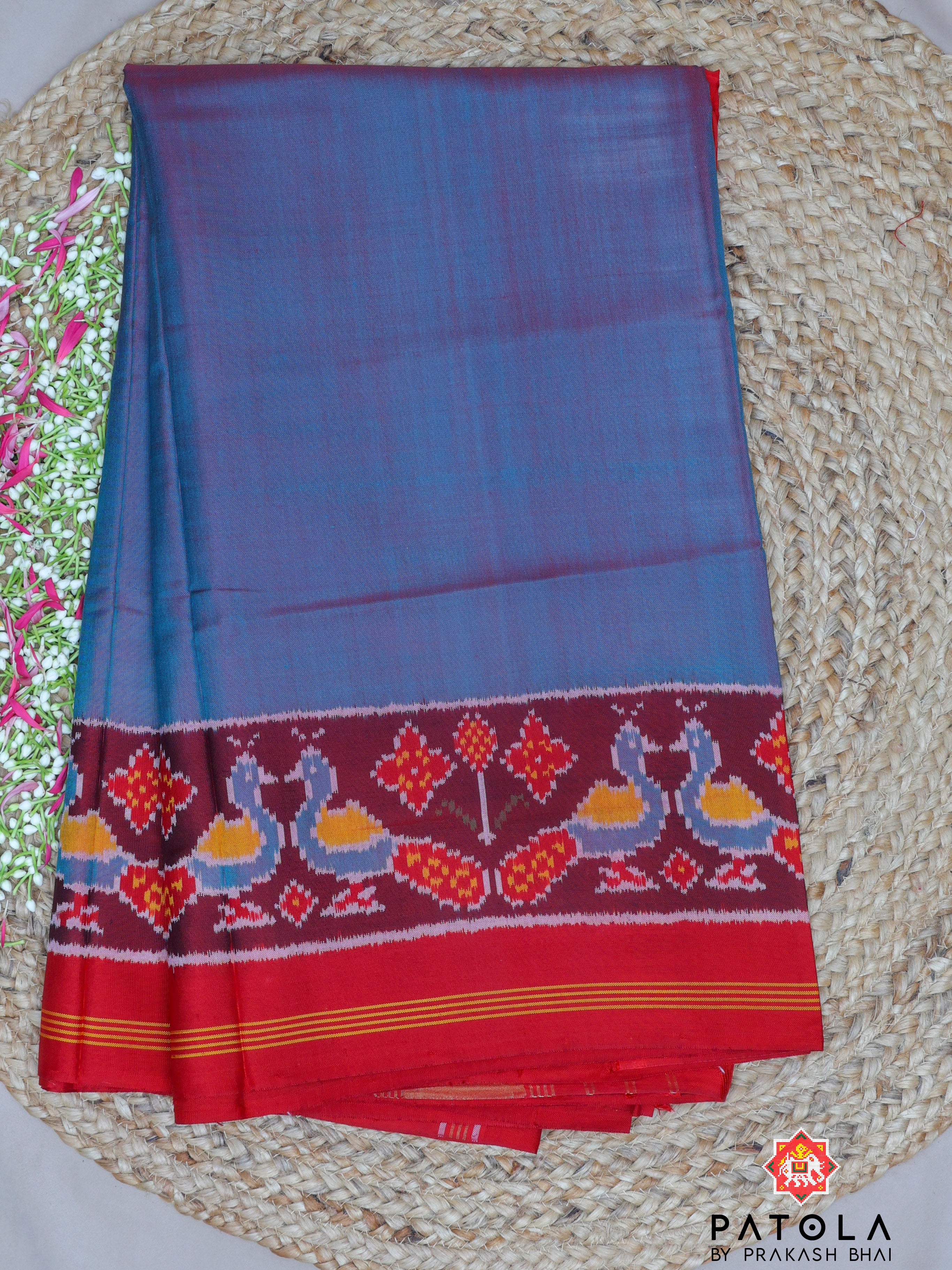 Plain C-Green With Patola Design Blouse Semi Double Ikat Patola Saree