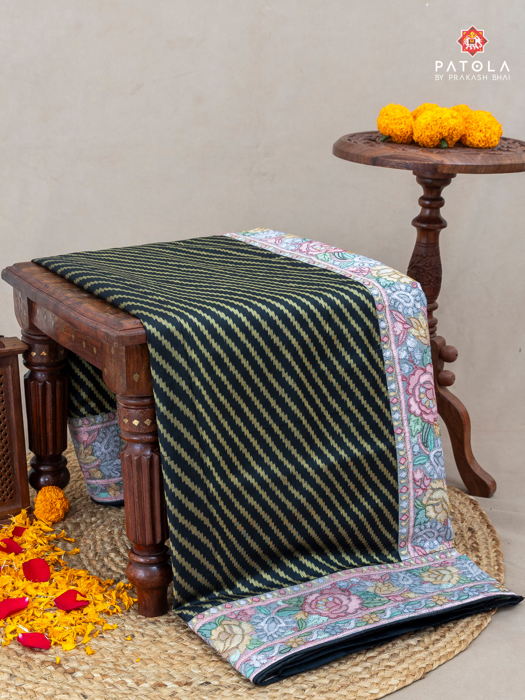 Masterpiece Laheriya design  Patola With pureTraditional Handwork