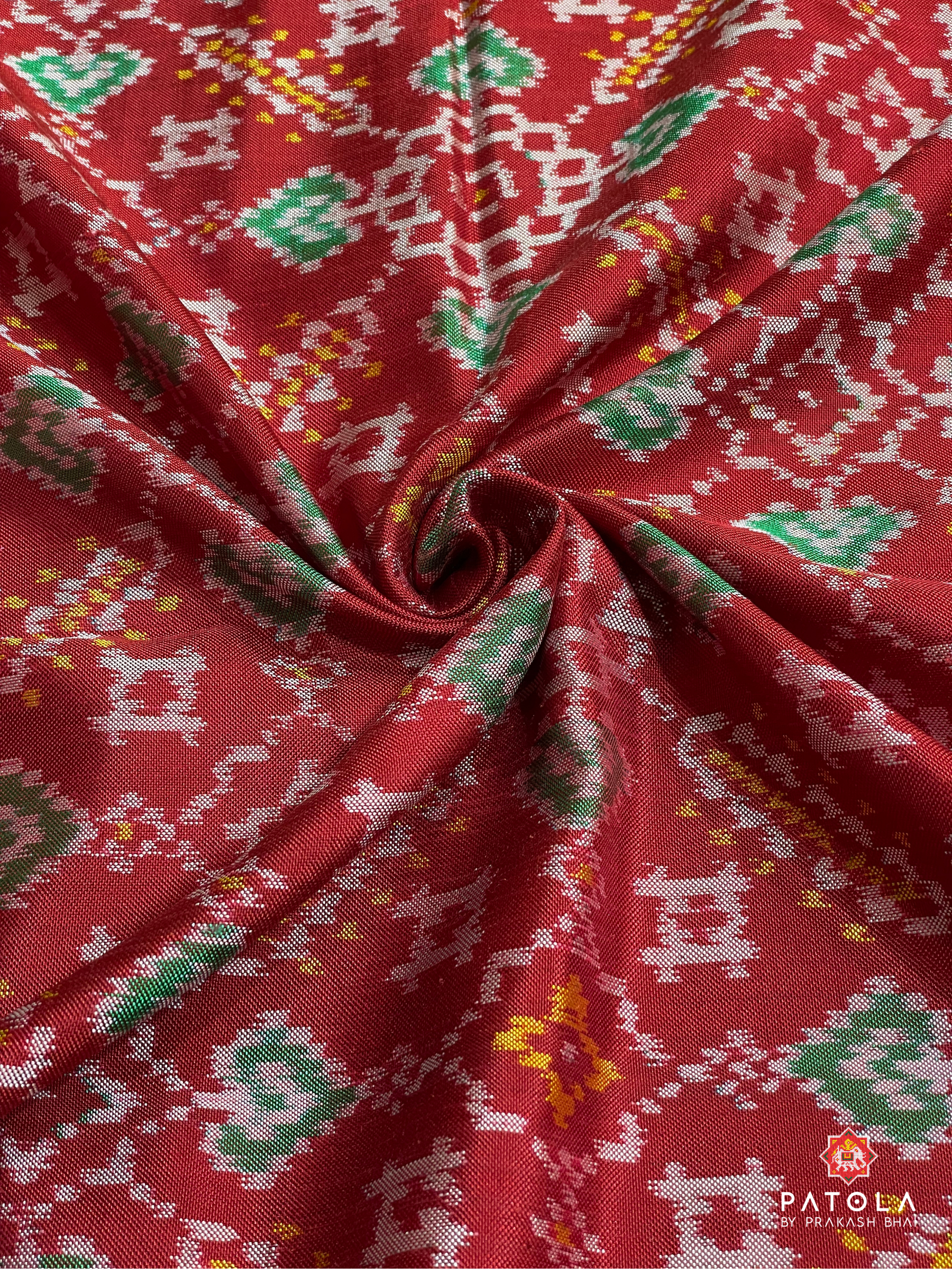 Manekchowk Scut Border With Patola Design Blouse Semi Double Ikat Saree