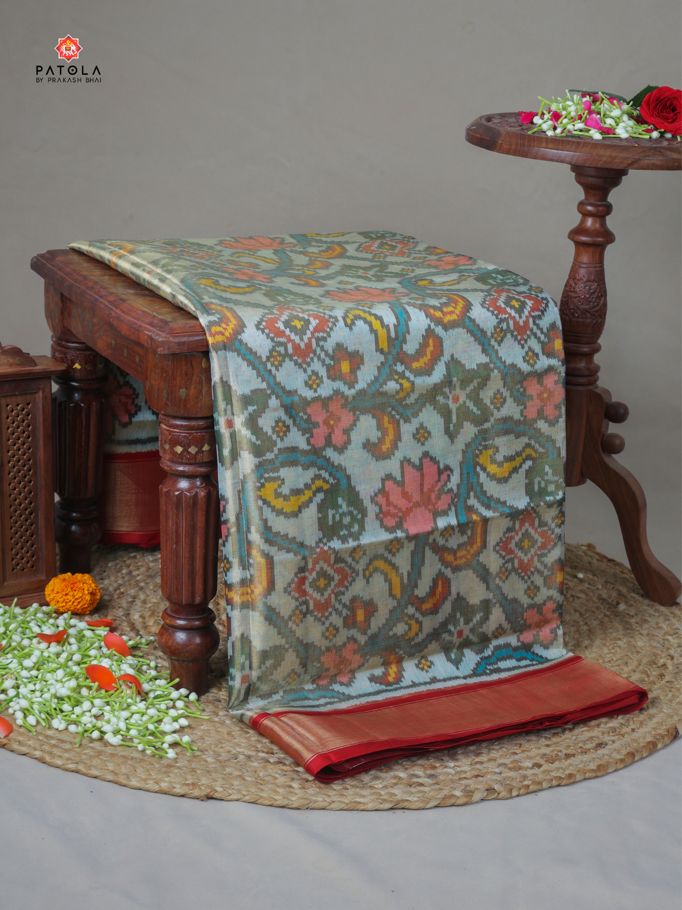 Master piece flowers vel designer tissue patola saree