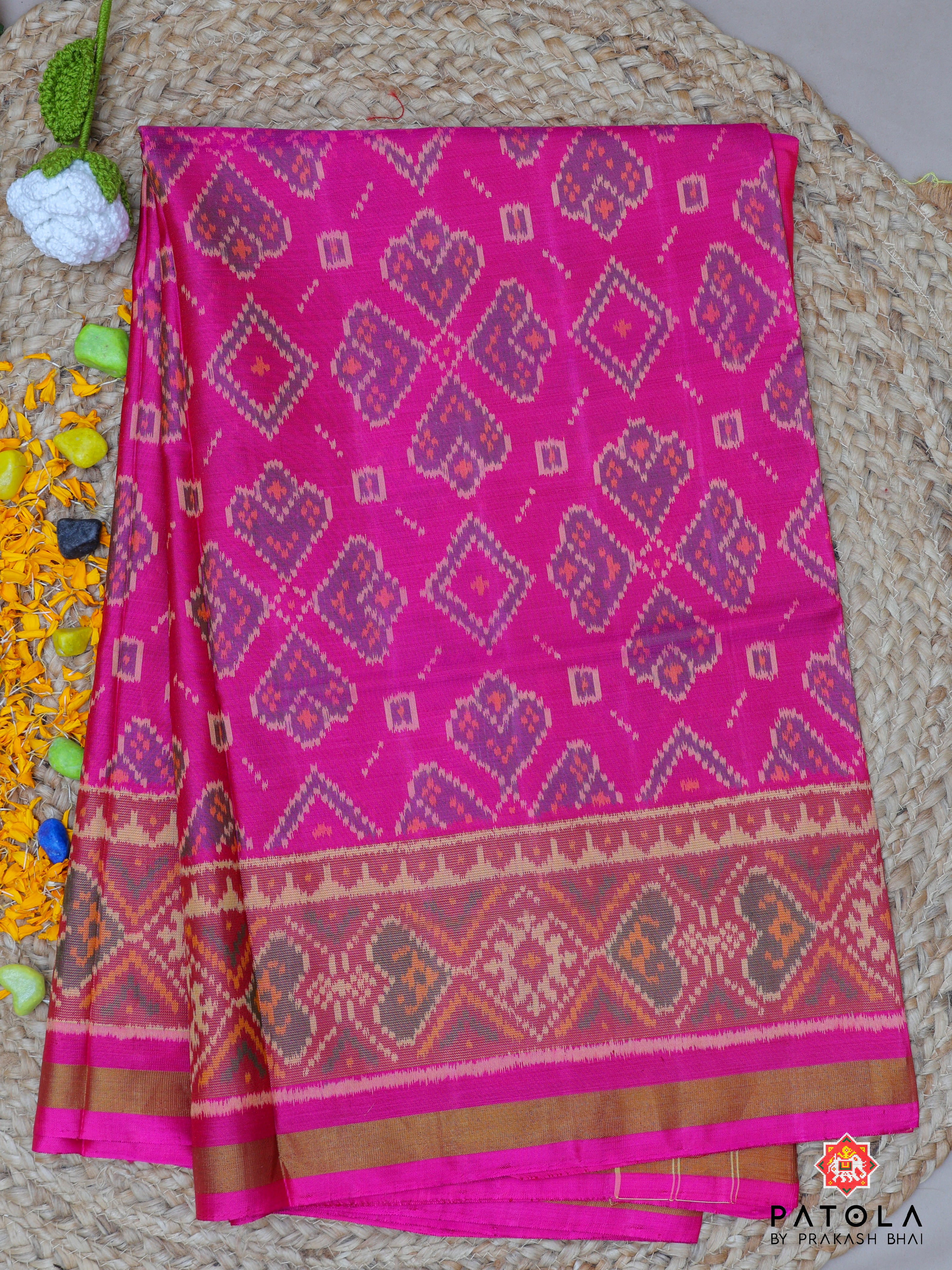 Magenta Panchanda Design Single Ikat Patola Saree