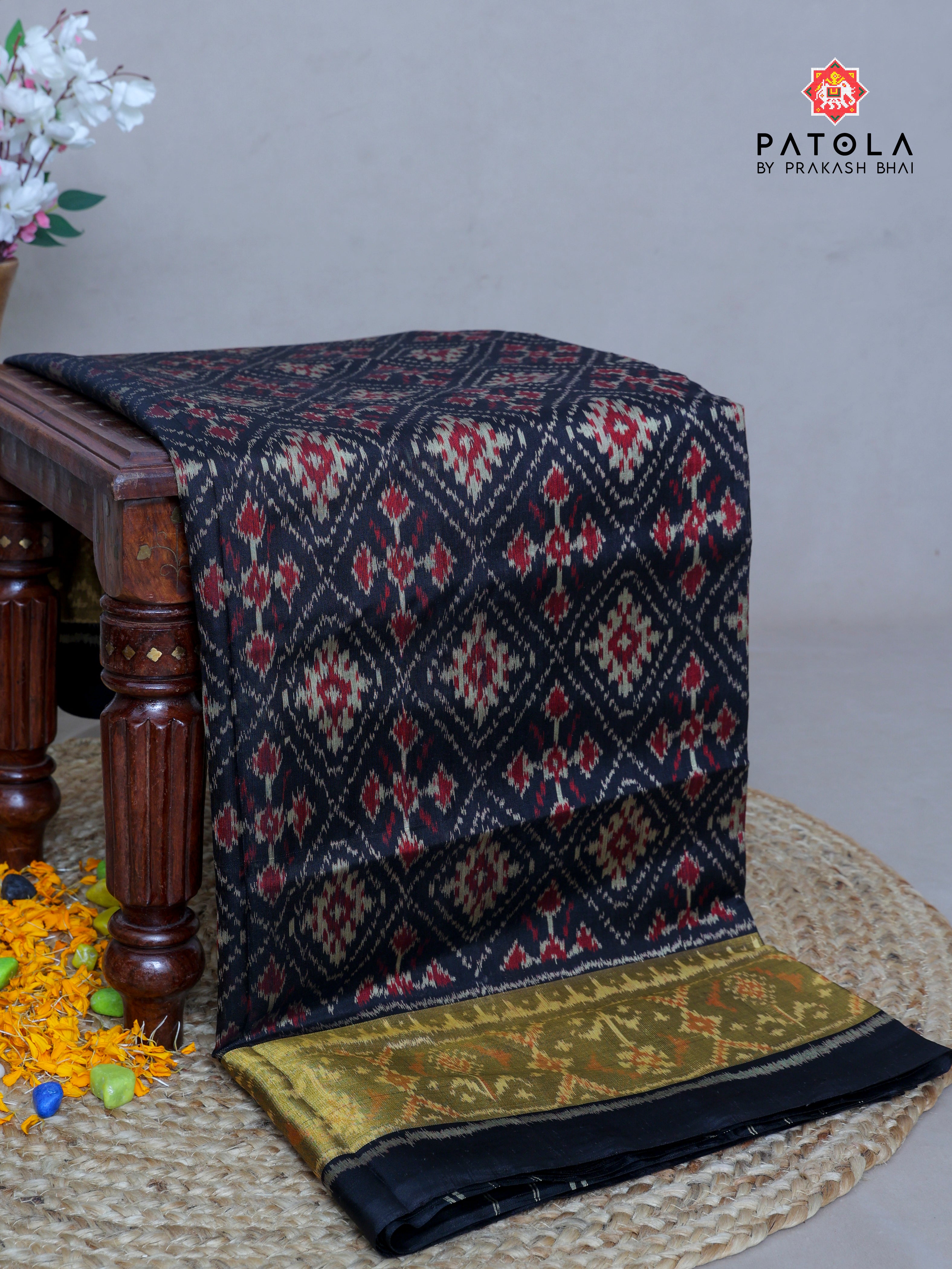 Black Chandabhat Design Single Ikat Patola Saree