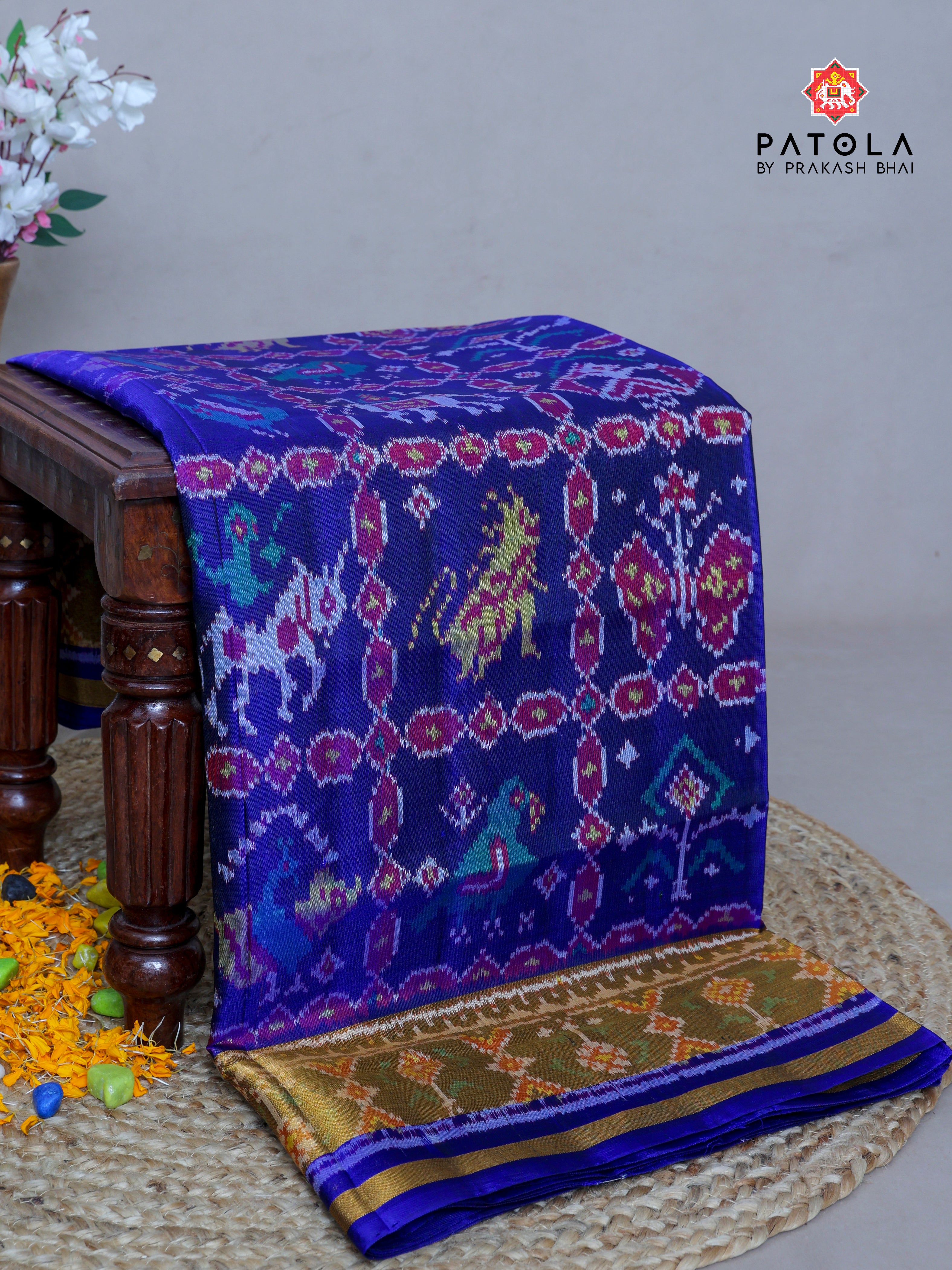 Royal Blue Big Motifs Design Single Ikat Patola Saree