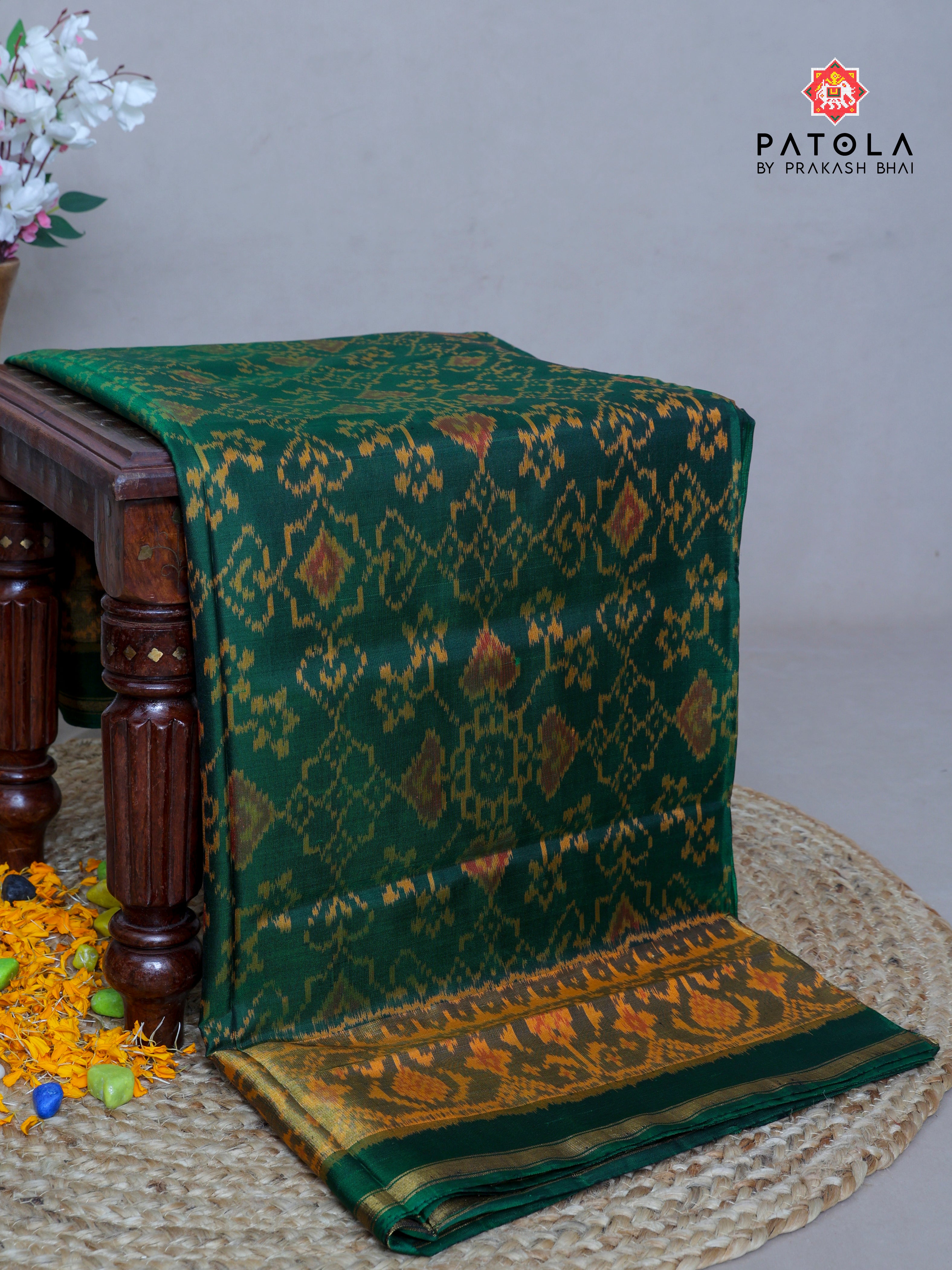 Panchanda Navratna Mix Design Single Ikat Patola Saree