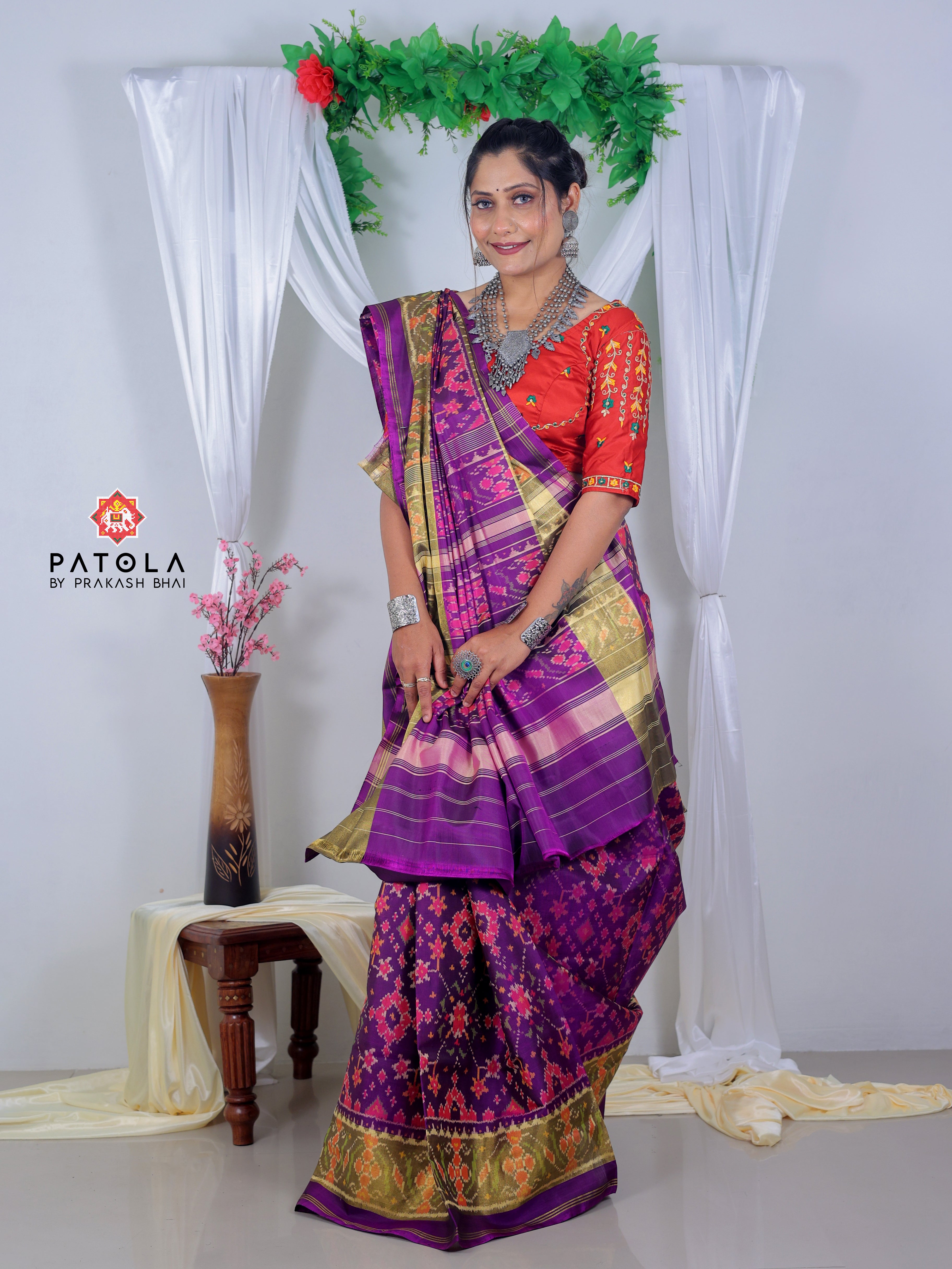 Navratna Designer Single Ikat Patola Saree