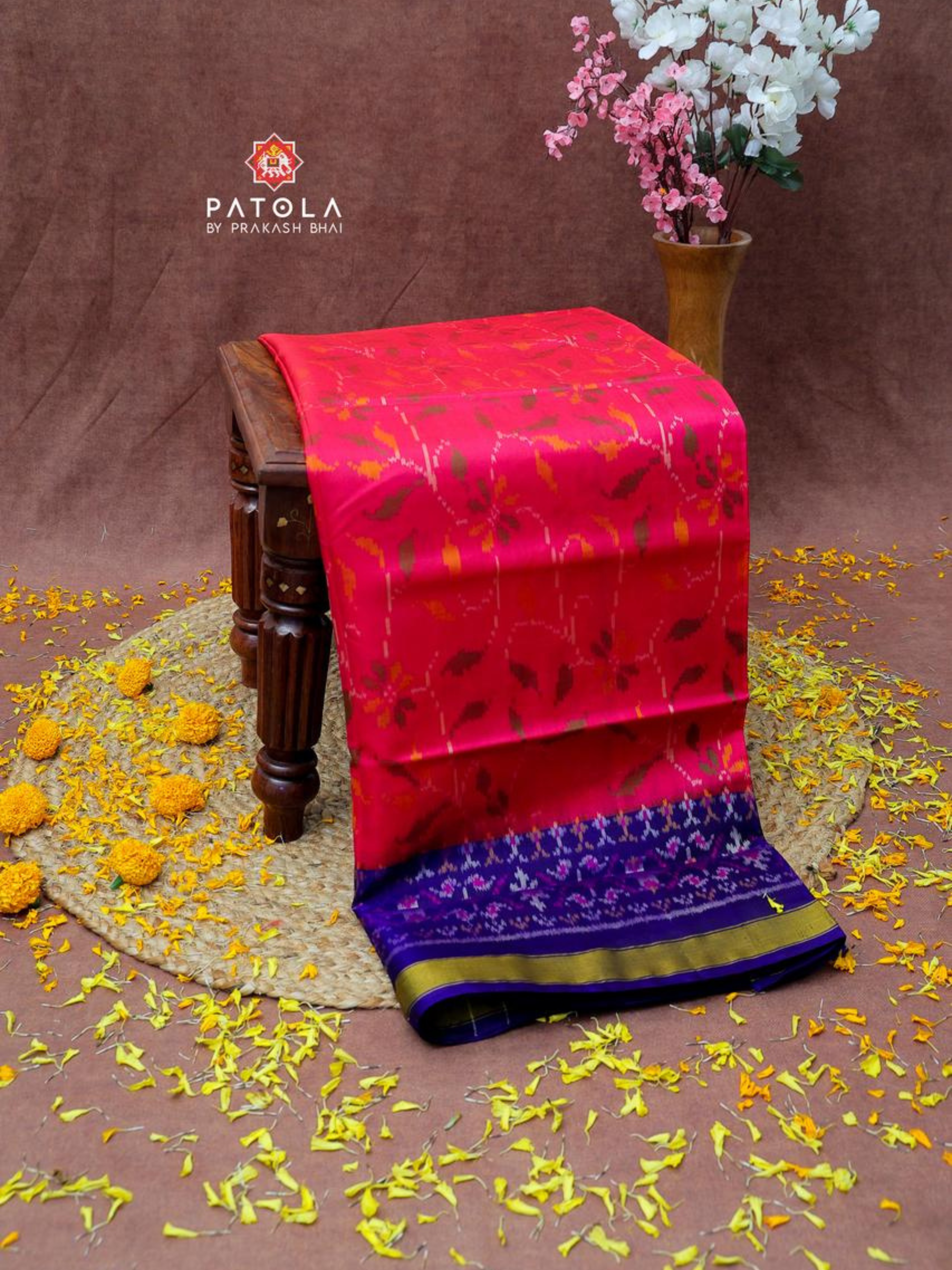 Pink Fancy Flowers Vel Designer Single Ikat Patola Saree